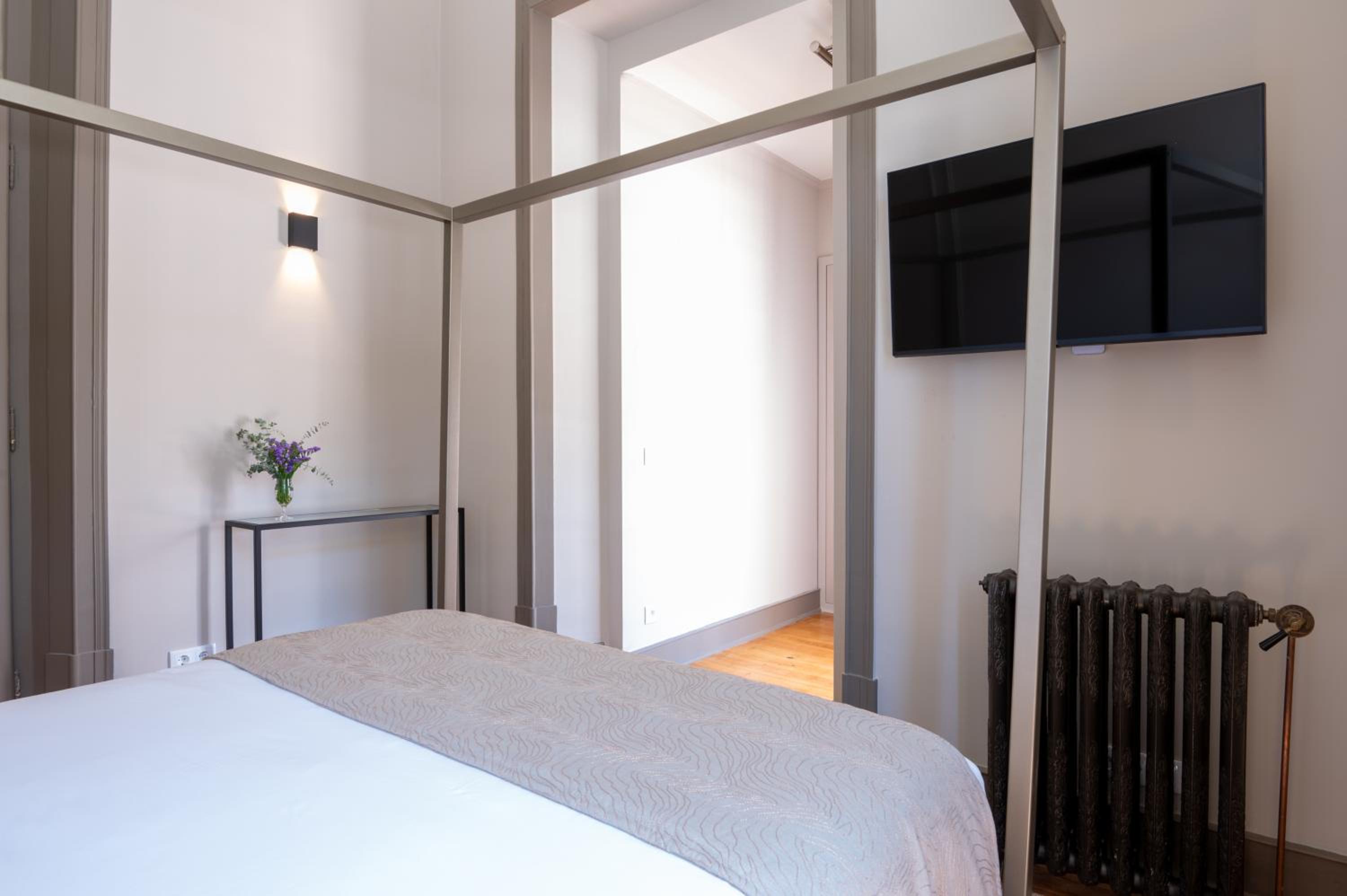 King Suite With Balcony