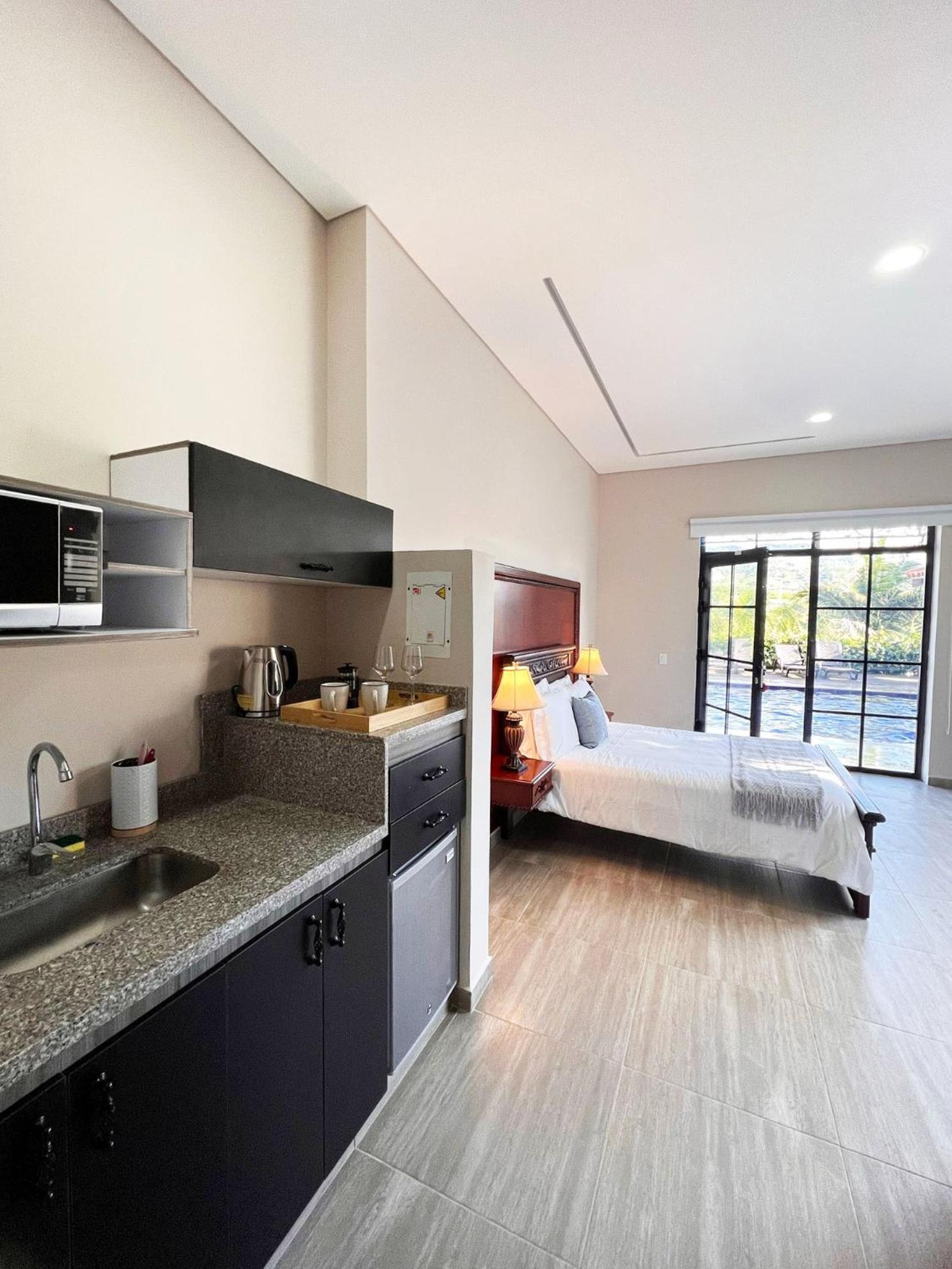 Double Room photo 2