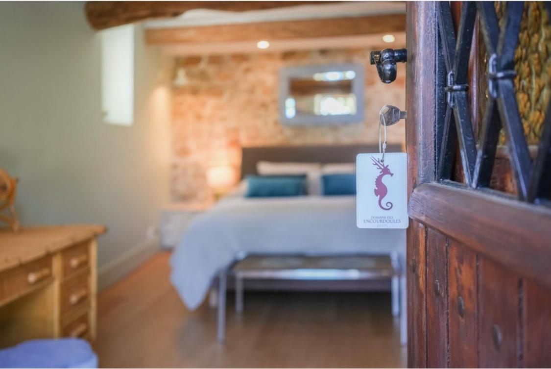 Deluxe Double Room with Bath photo 2