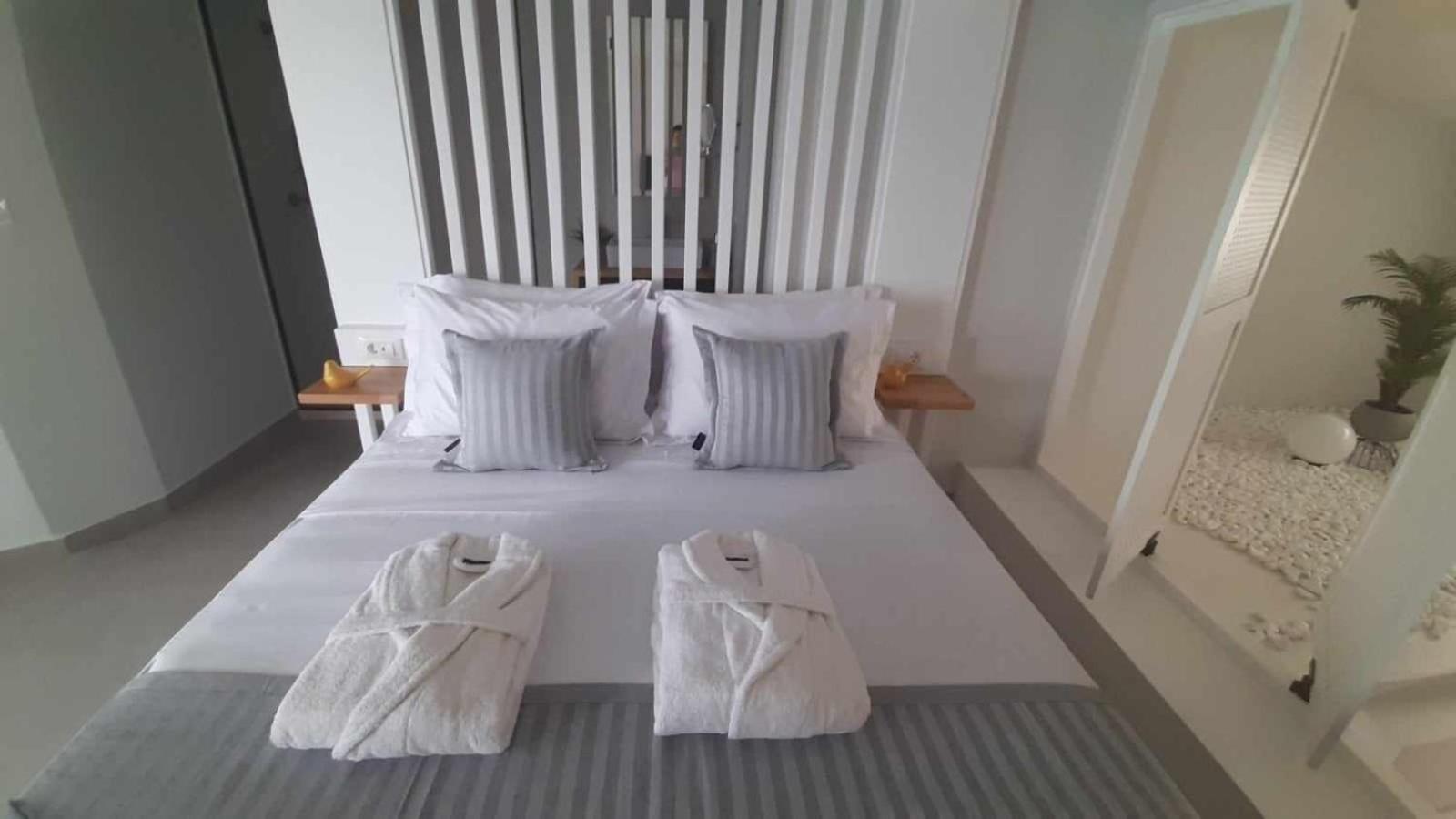 Suite with Balcony photo 1