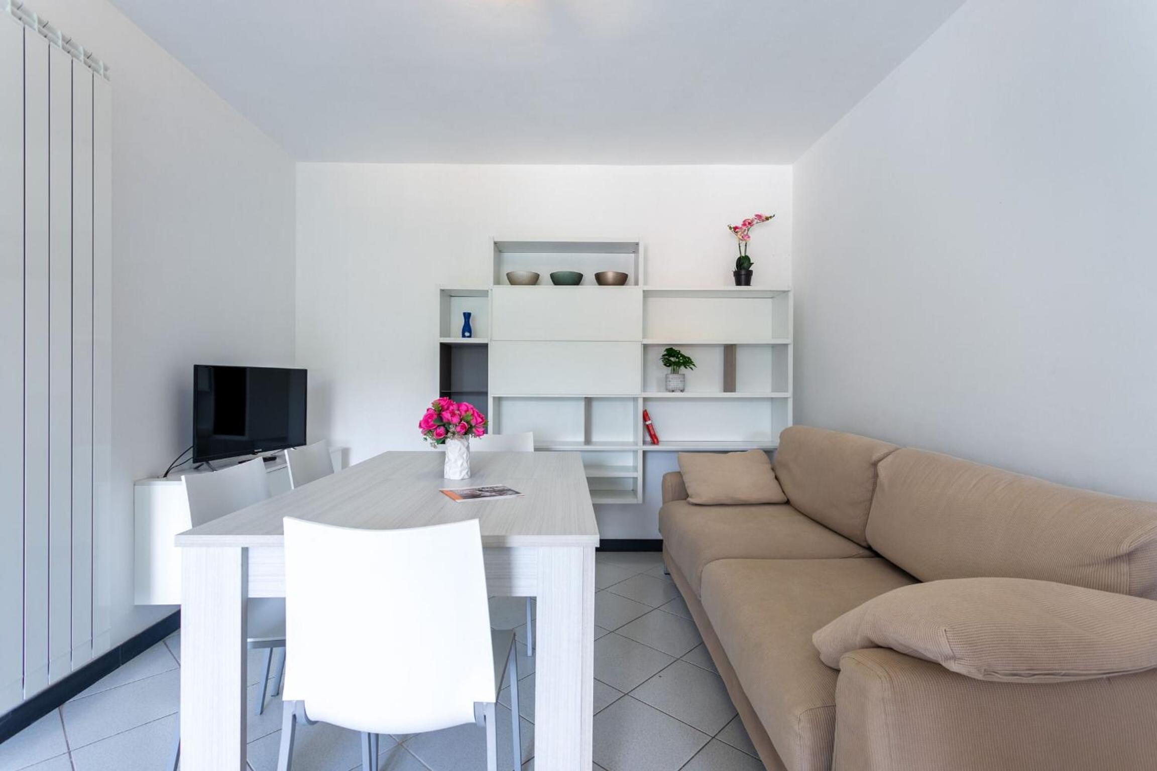 Apartment 2 photo 1