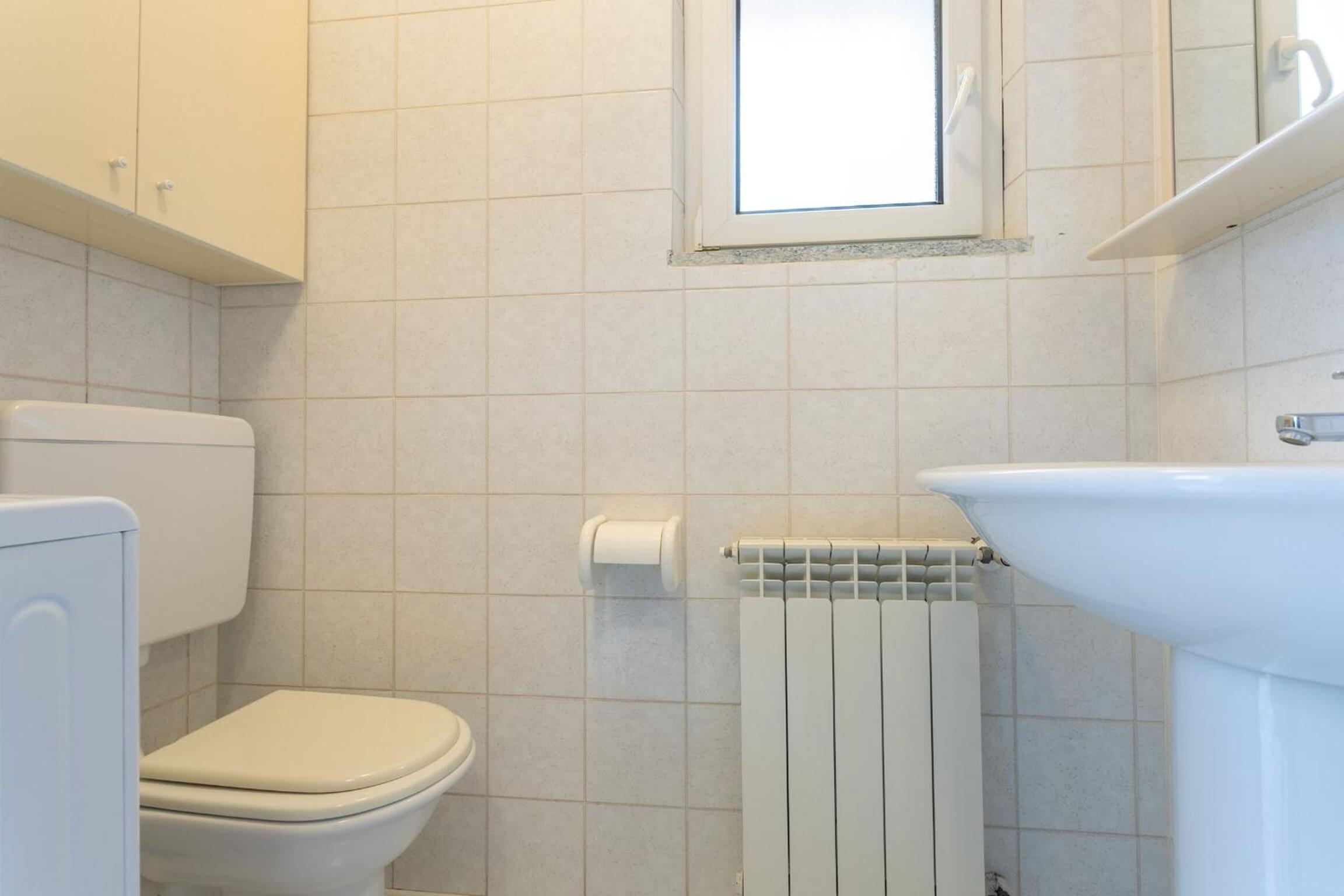 Apartment 3 photo 2