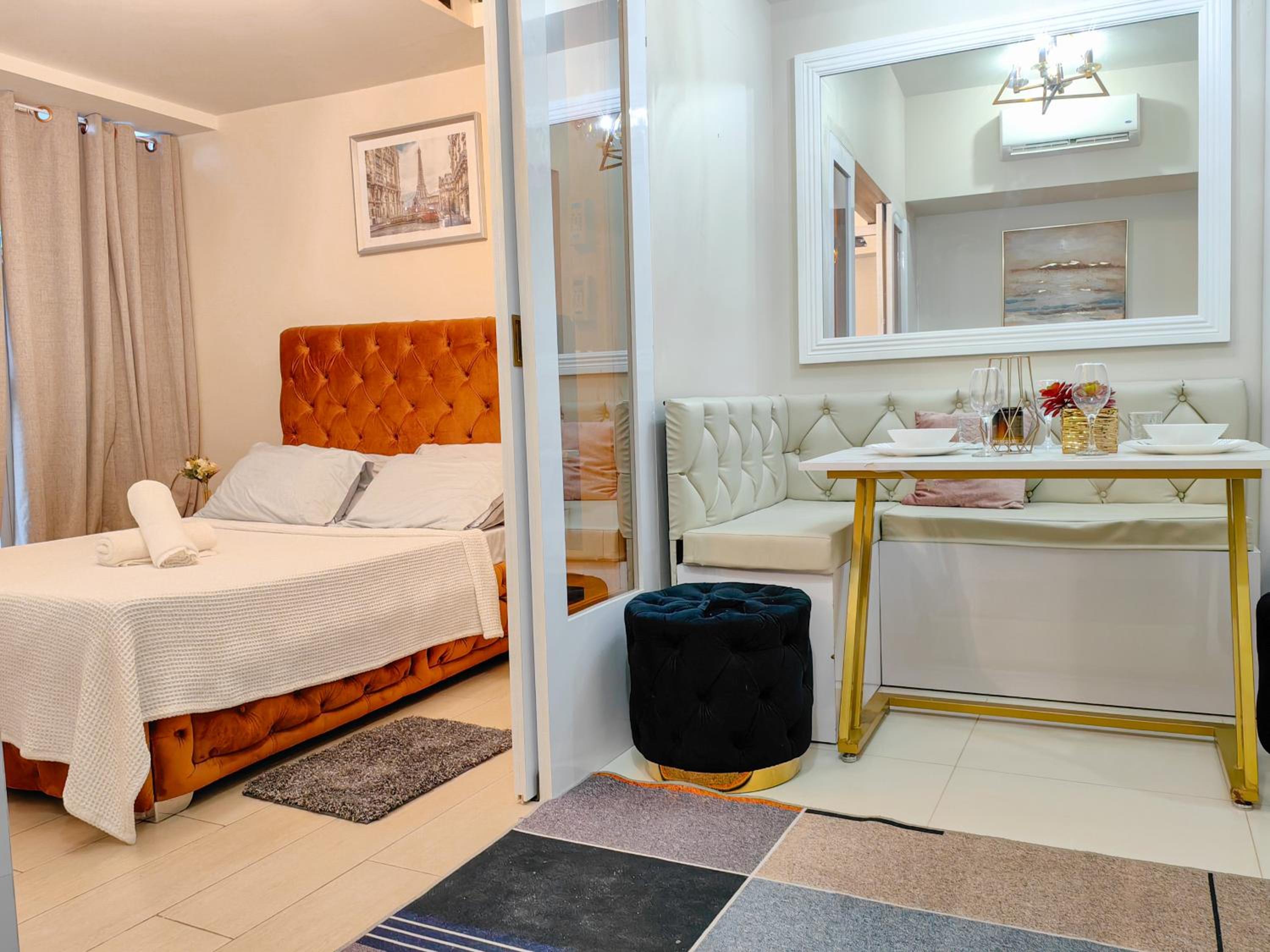 Suite with City View