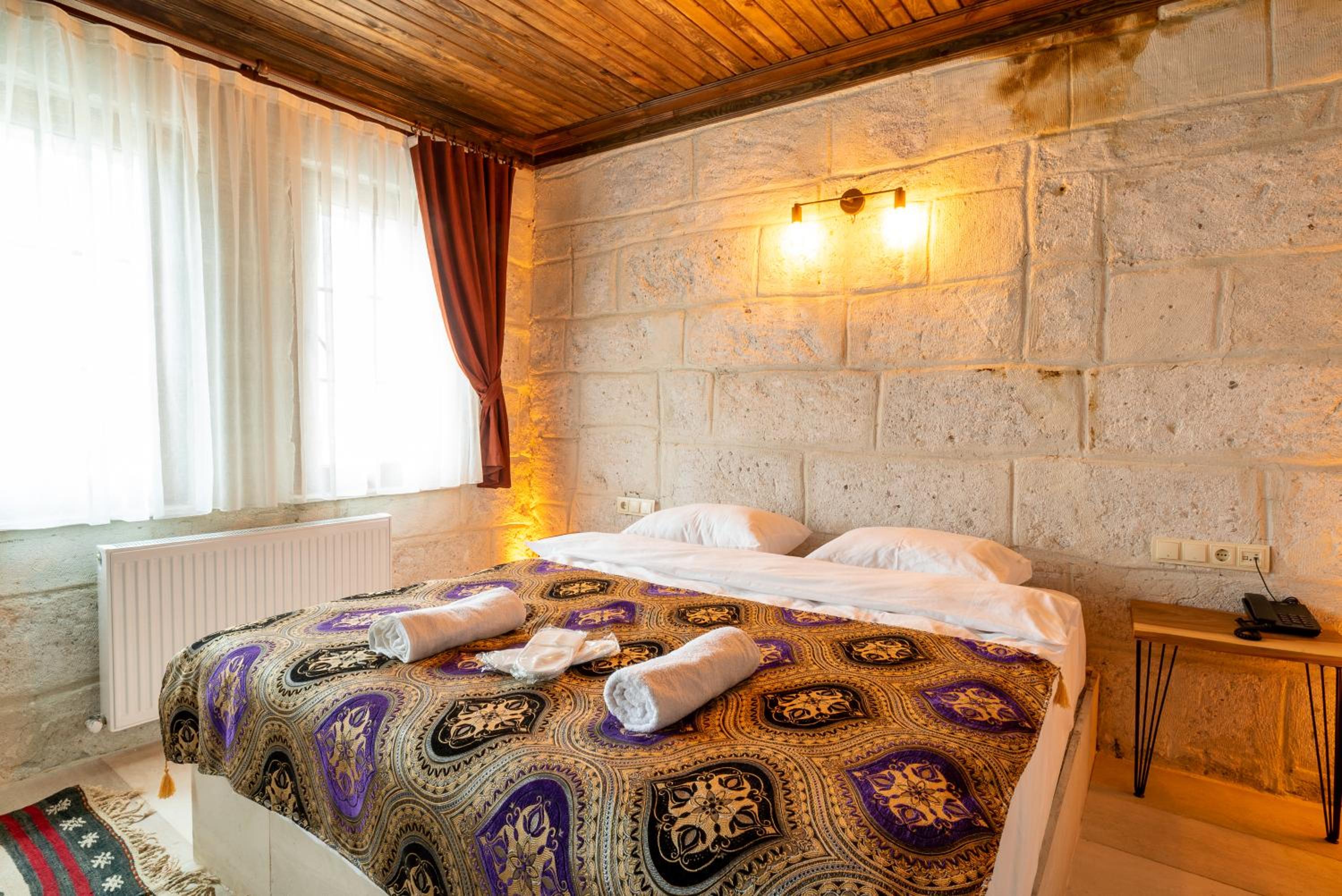 Triple Room with Private Bathroom photo 2