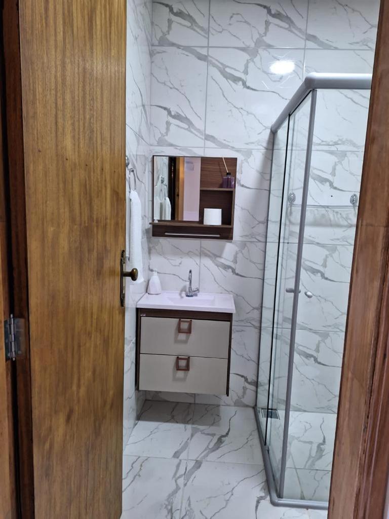 Suite - Photo 6