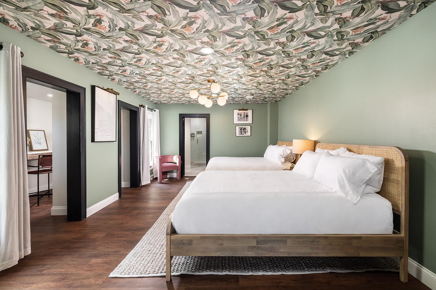 Superior Queen Room photo 1
