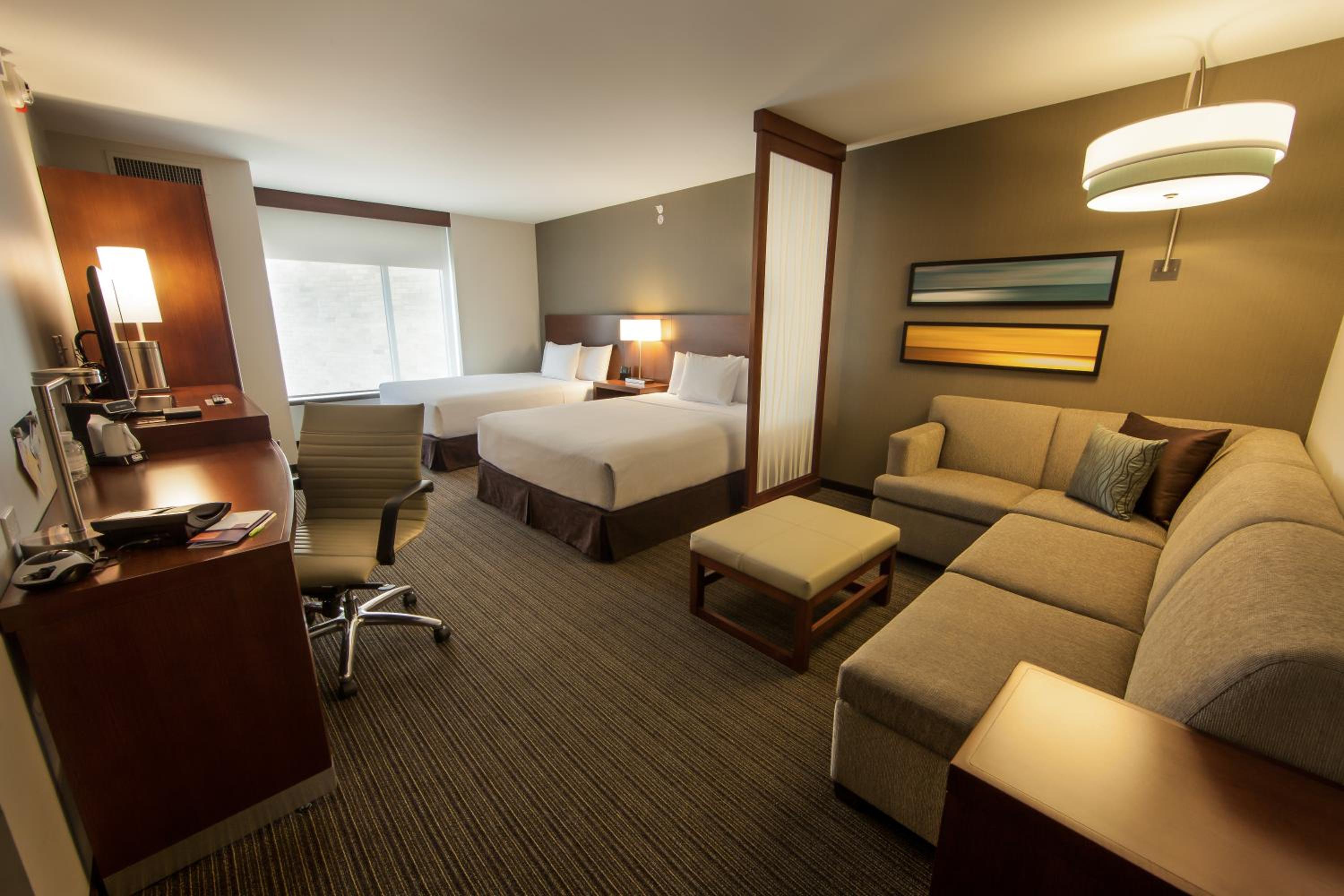 Queen Room