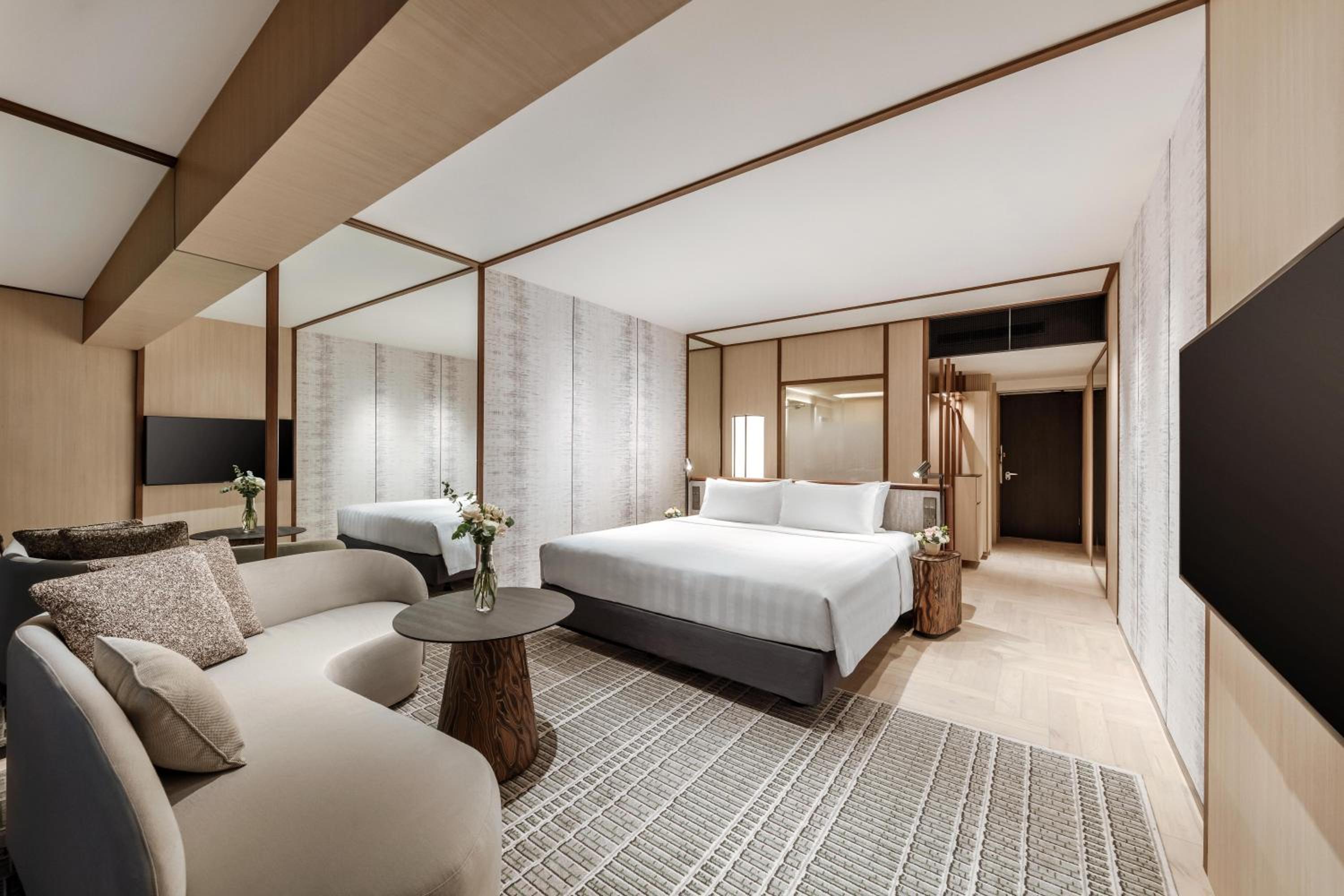 Executive Marina Bay, 1 King Bed, Marina Bay View, High Floor