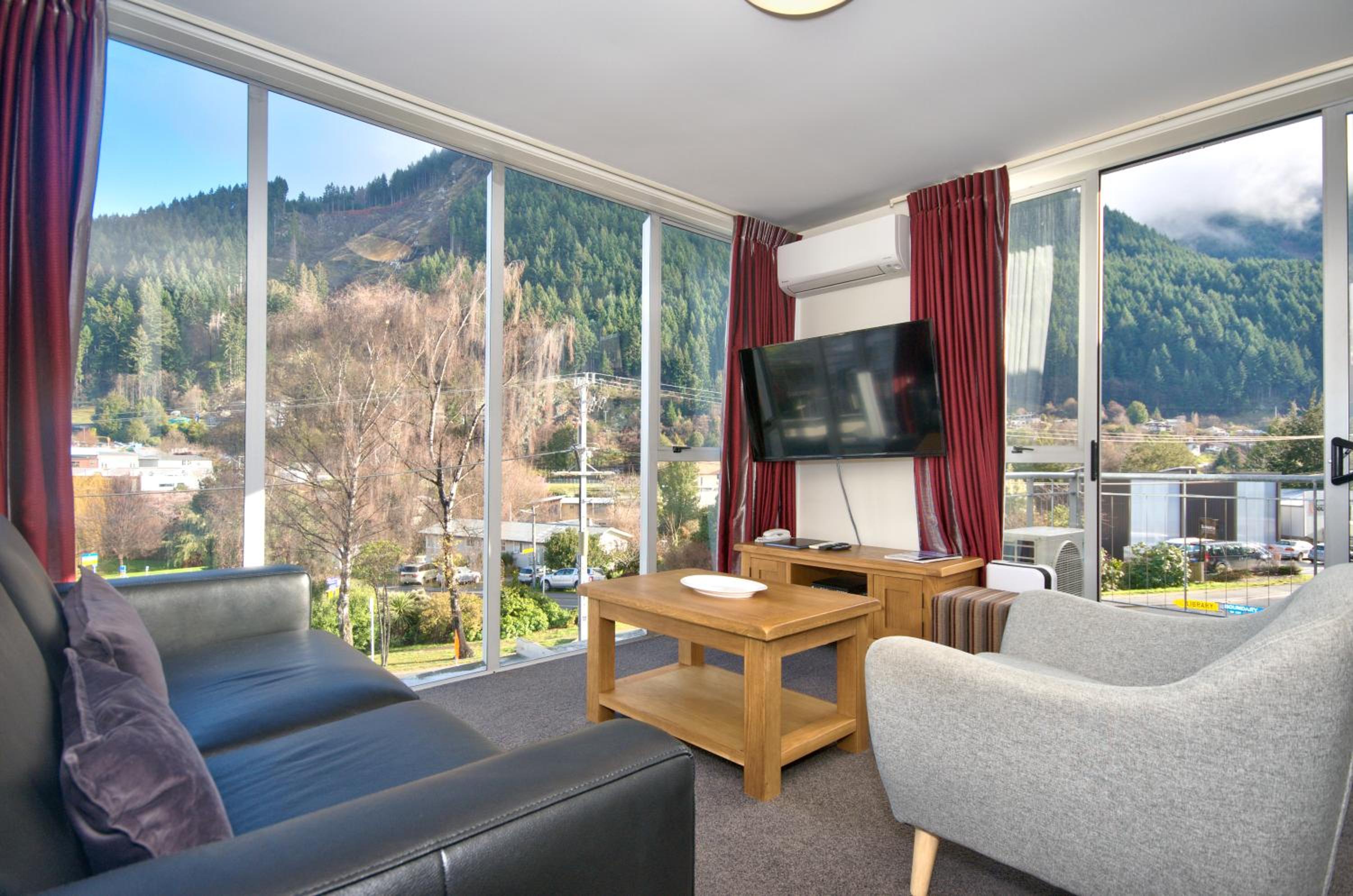 One Bedroom Apartment photo 1