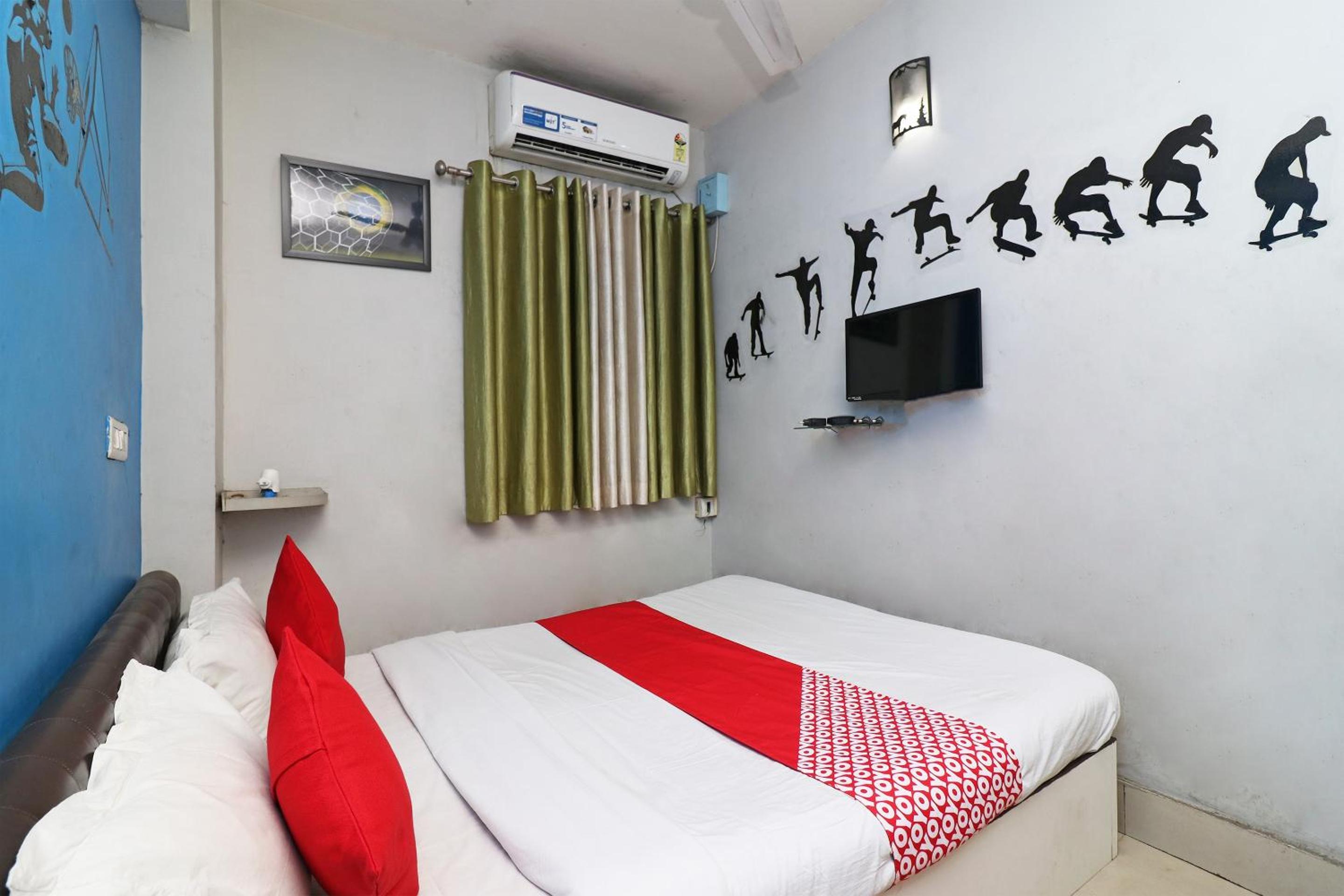 Small Double Room photo 3
