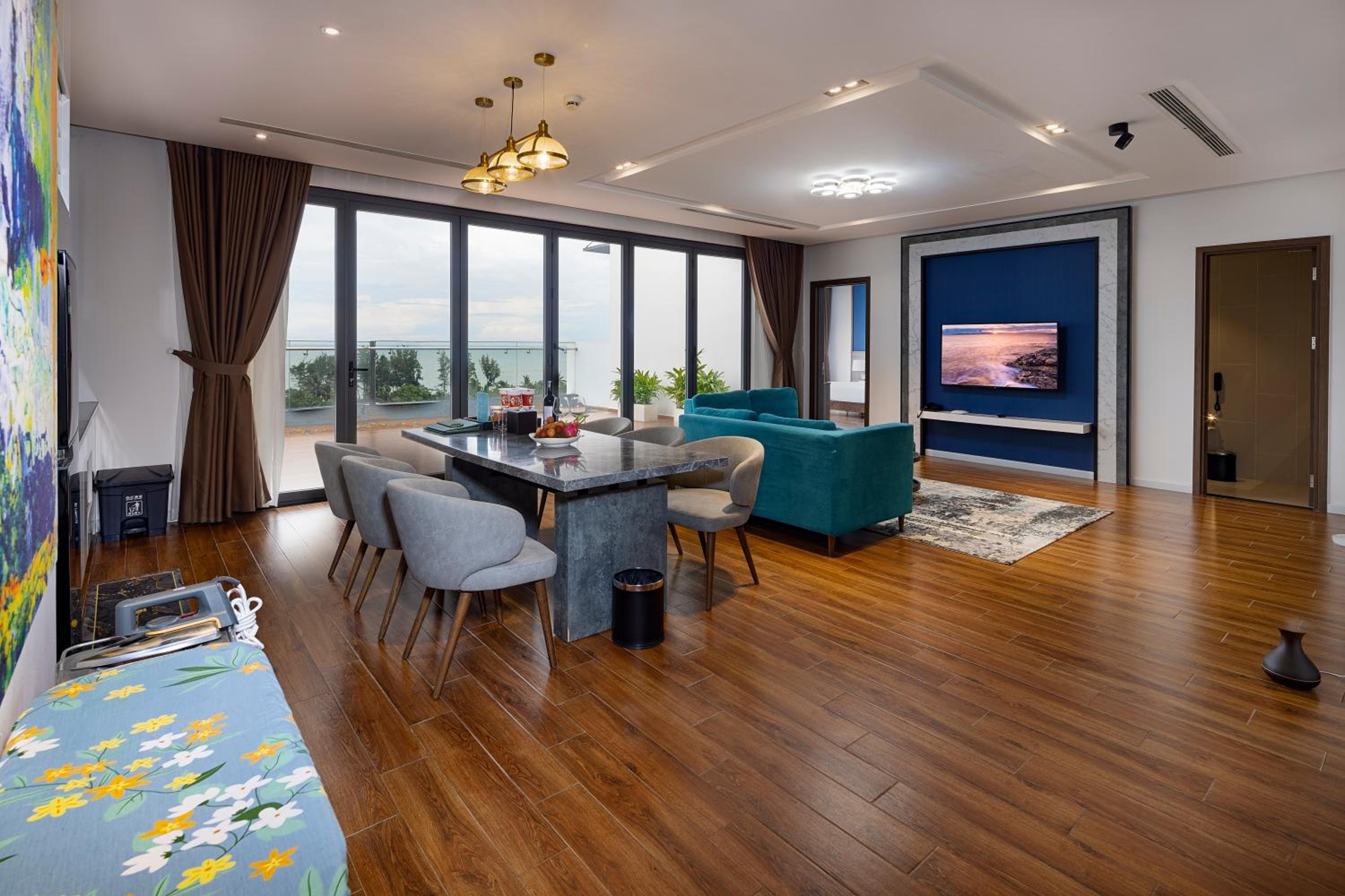 Penthouse Ocean View 3 Bedroom