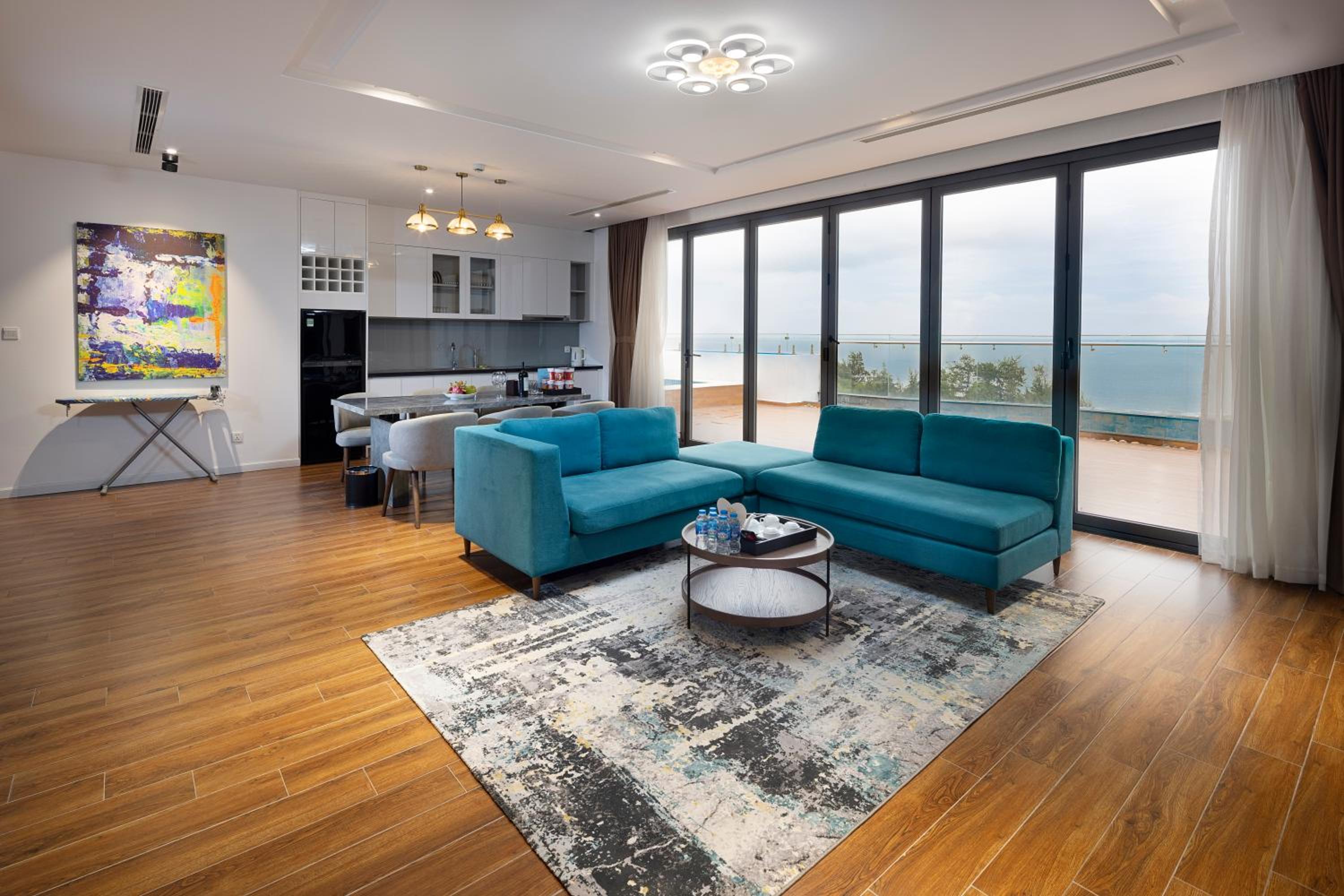 Penthouse Ocean View 3 Bedroom photo 3
