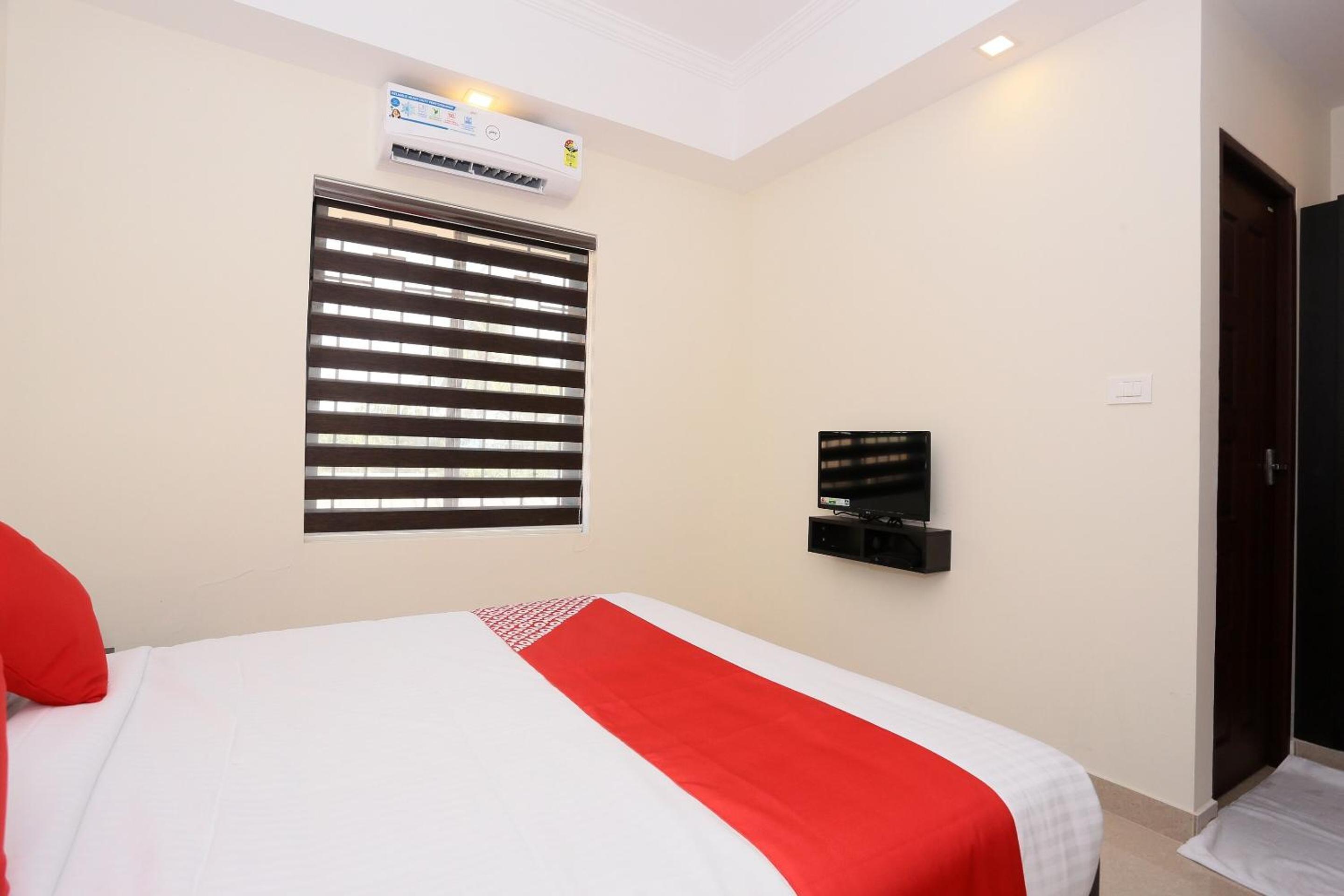 Deluxe Double Room photo 2
