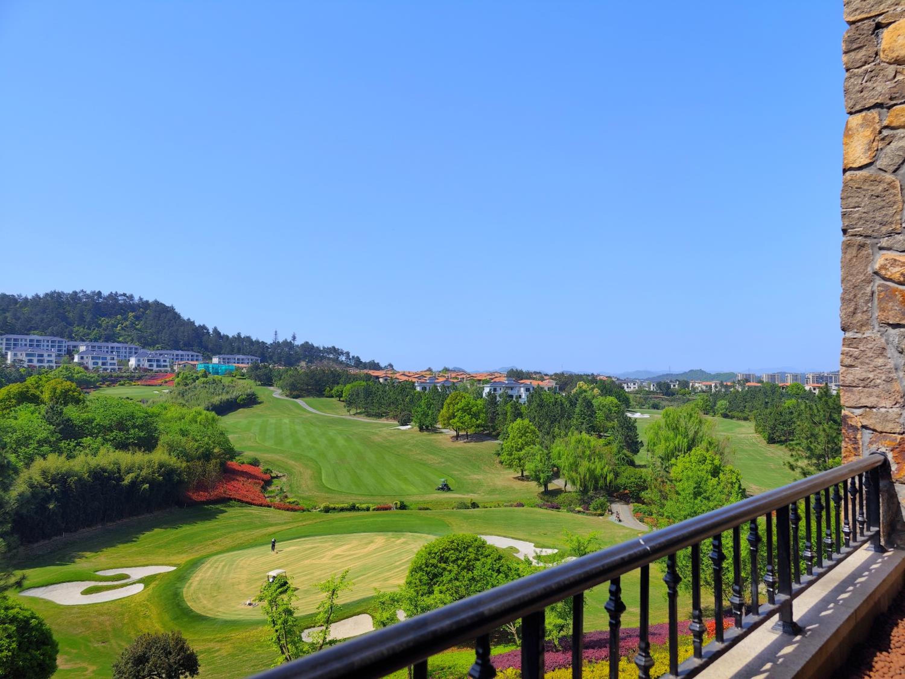 Landscape, Deluxe Guest room, 1 King, Mountain view, Balcony photo 2