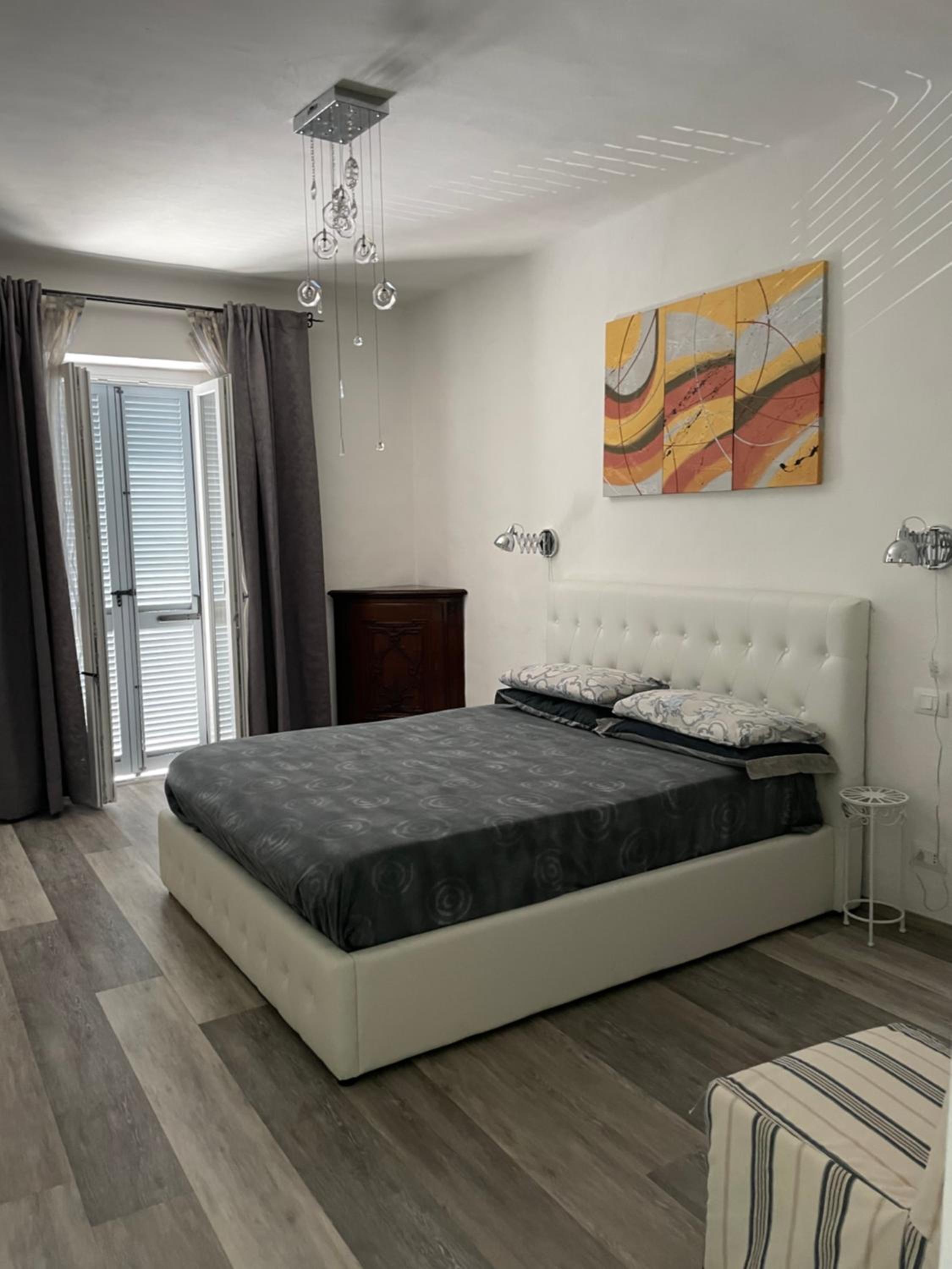 One-Bedroom House photo 1