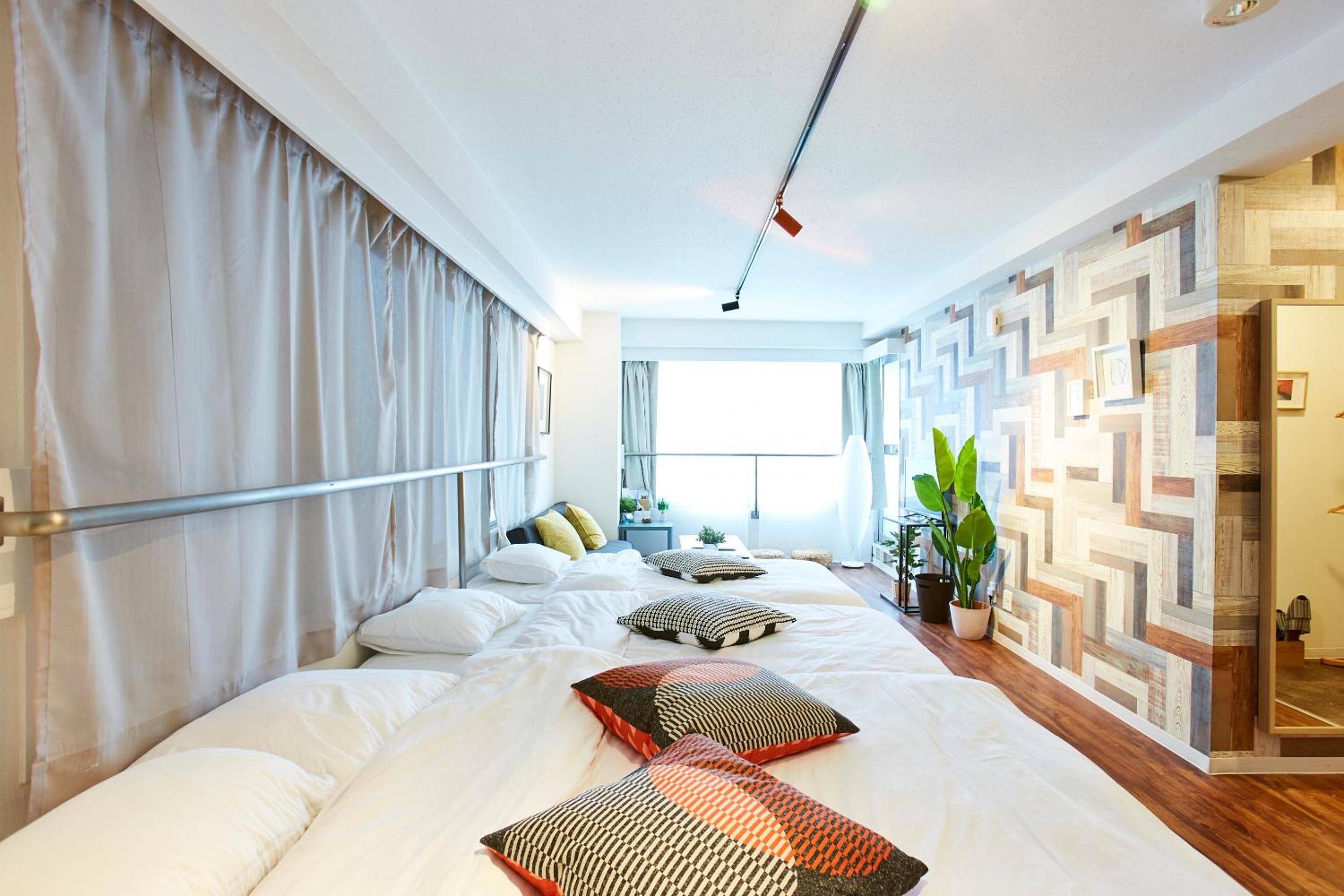 One-Bedroom Apartment photo 2