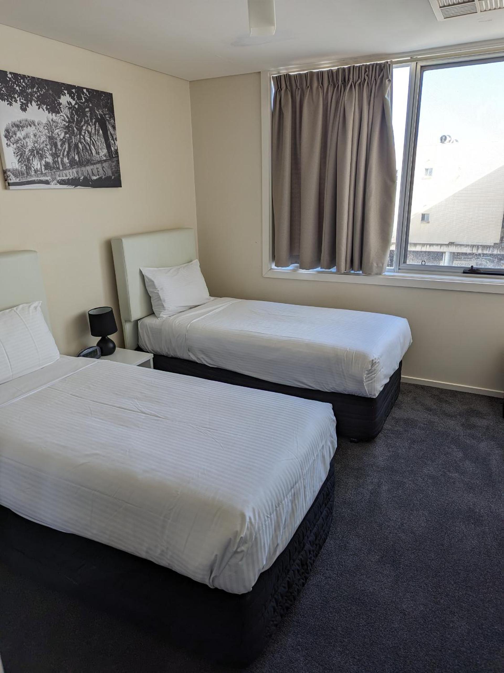 Two Bedroom Studio - Offsite & Stair Access only