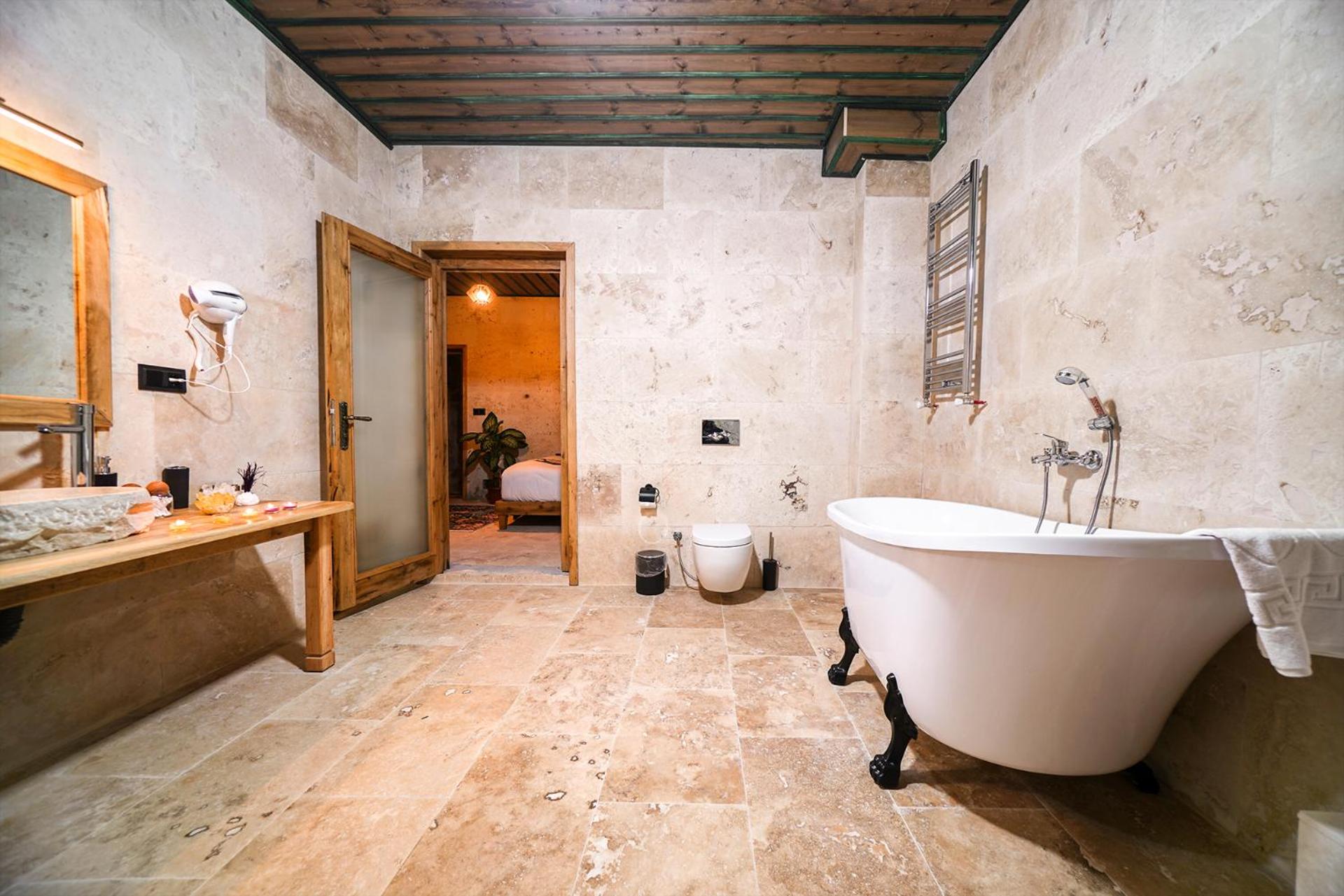 Family Room with Bath - Photo 2