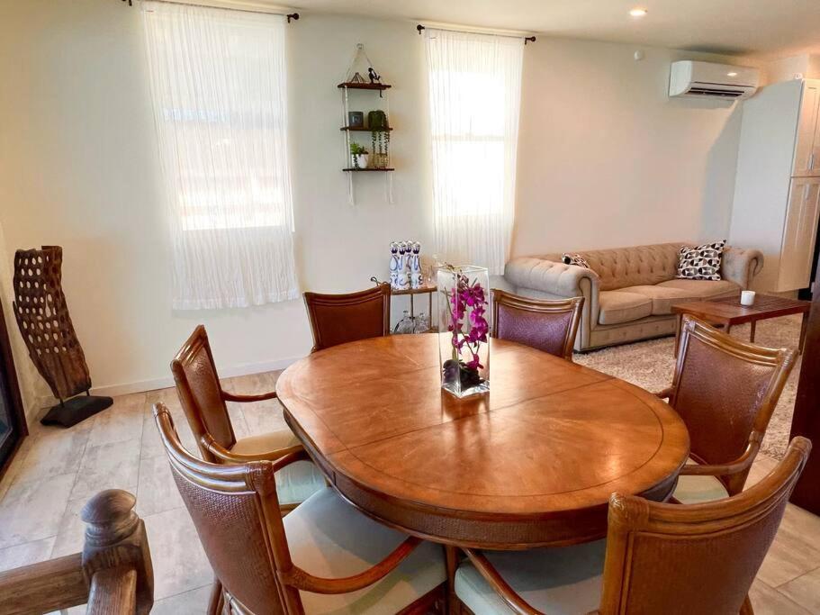 Three-Bedroom Villa photo 2