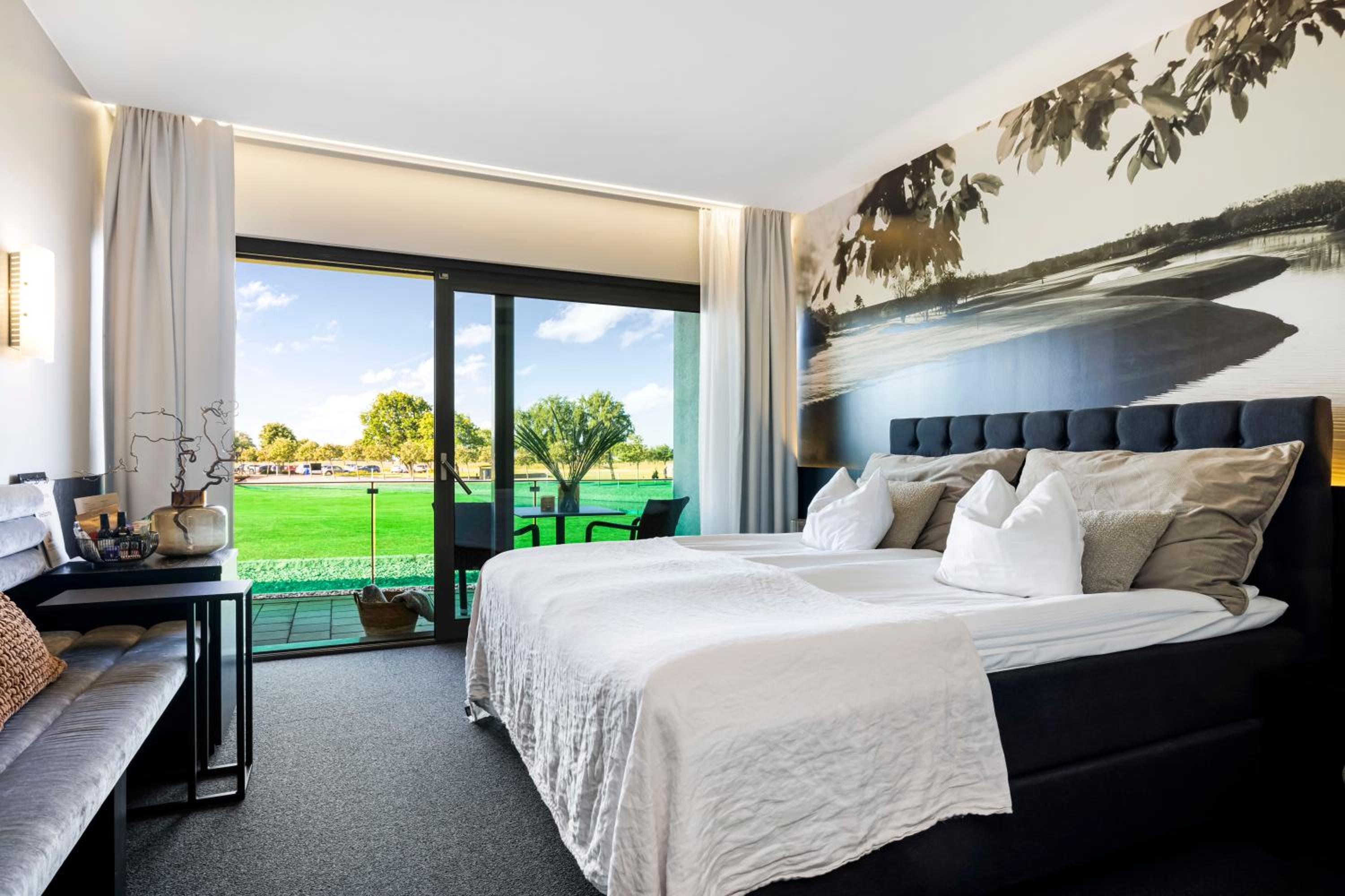 Twin Room with Sea View
