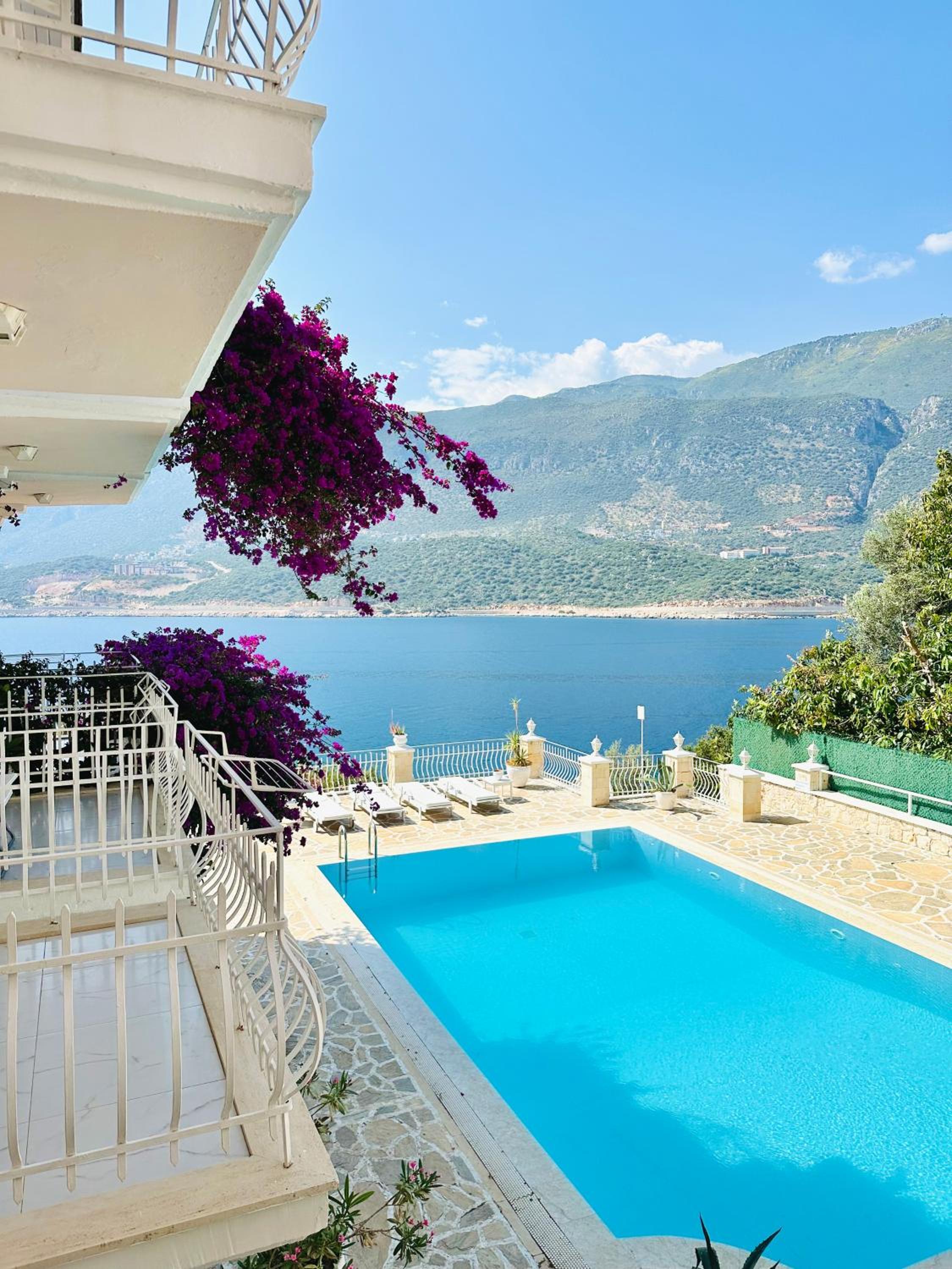 Double Room With Balcony And Sea View - Photo 44