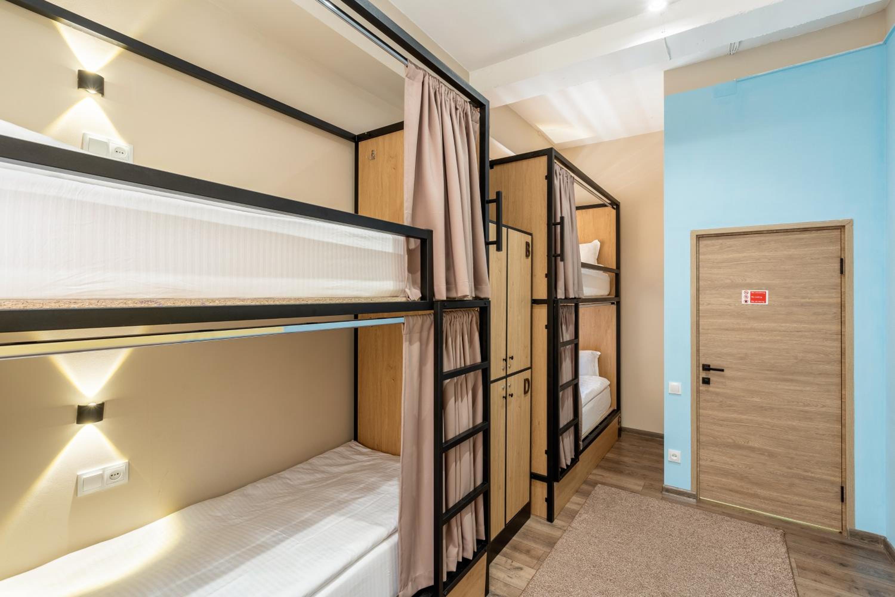 Bed In 4-Bed Male Dormitory Room photo 1