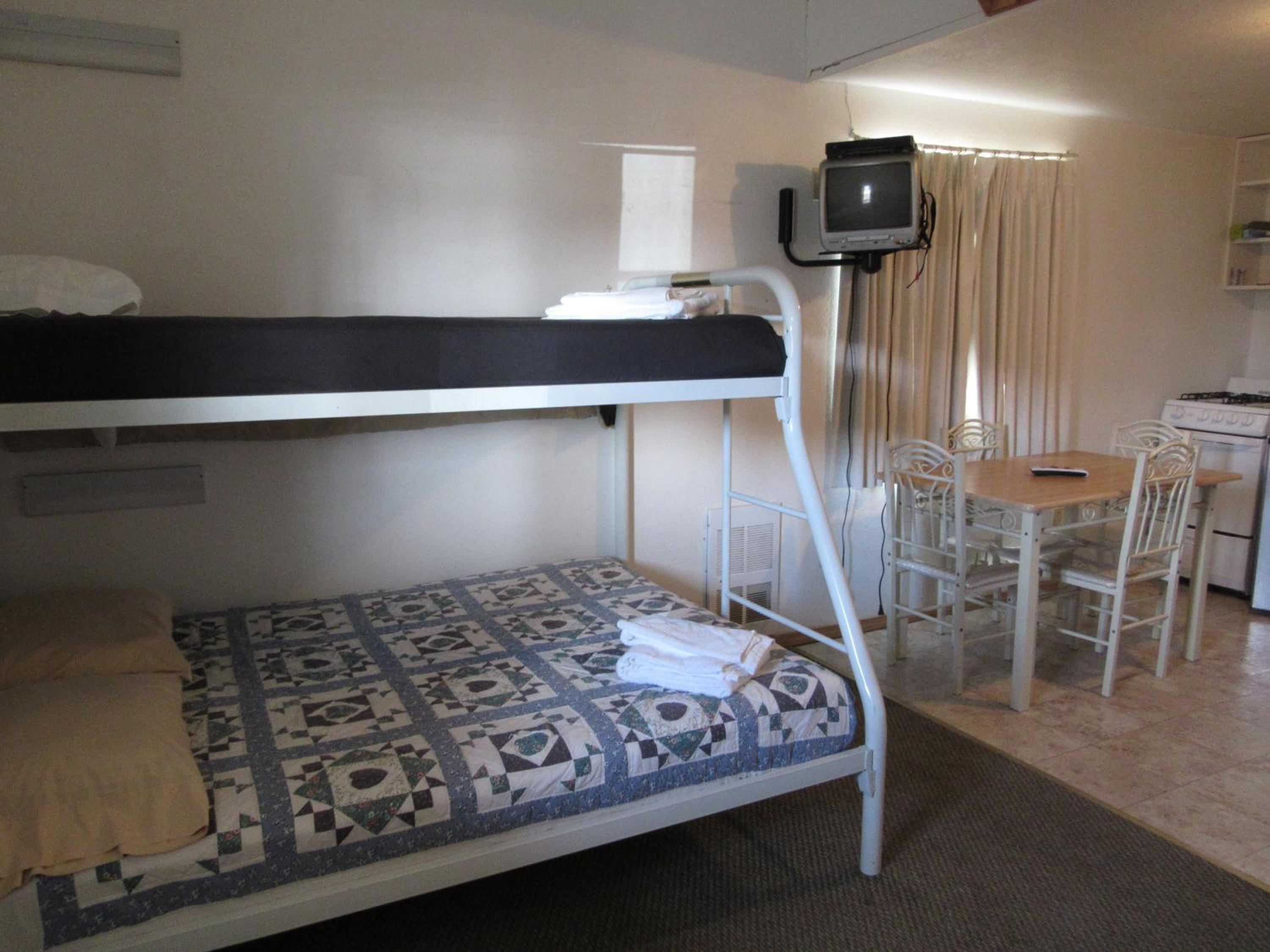 One-Bedroom House photo 1