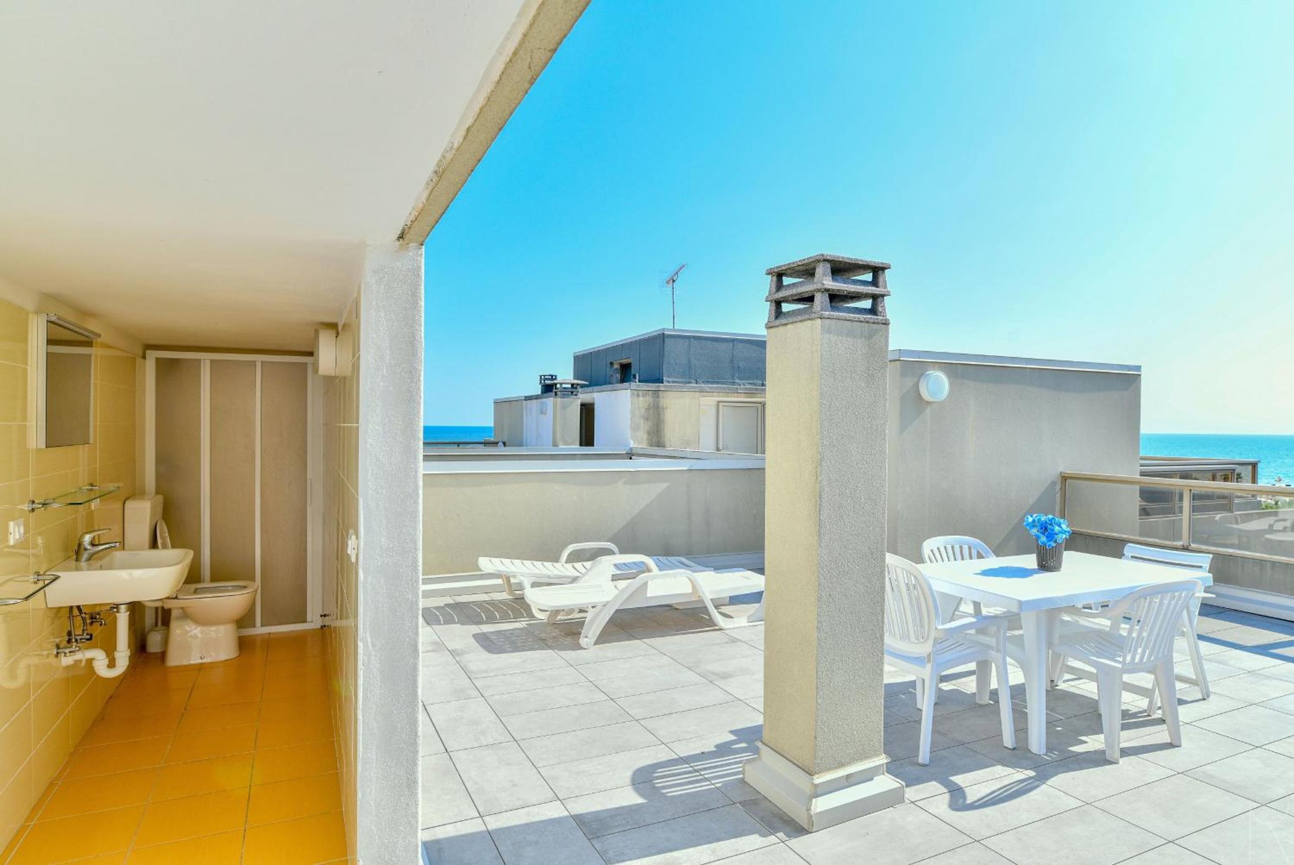 Penthouse Apartment photo 3