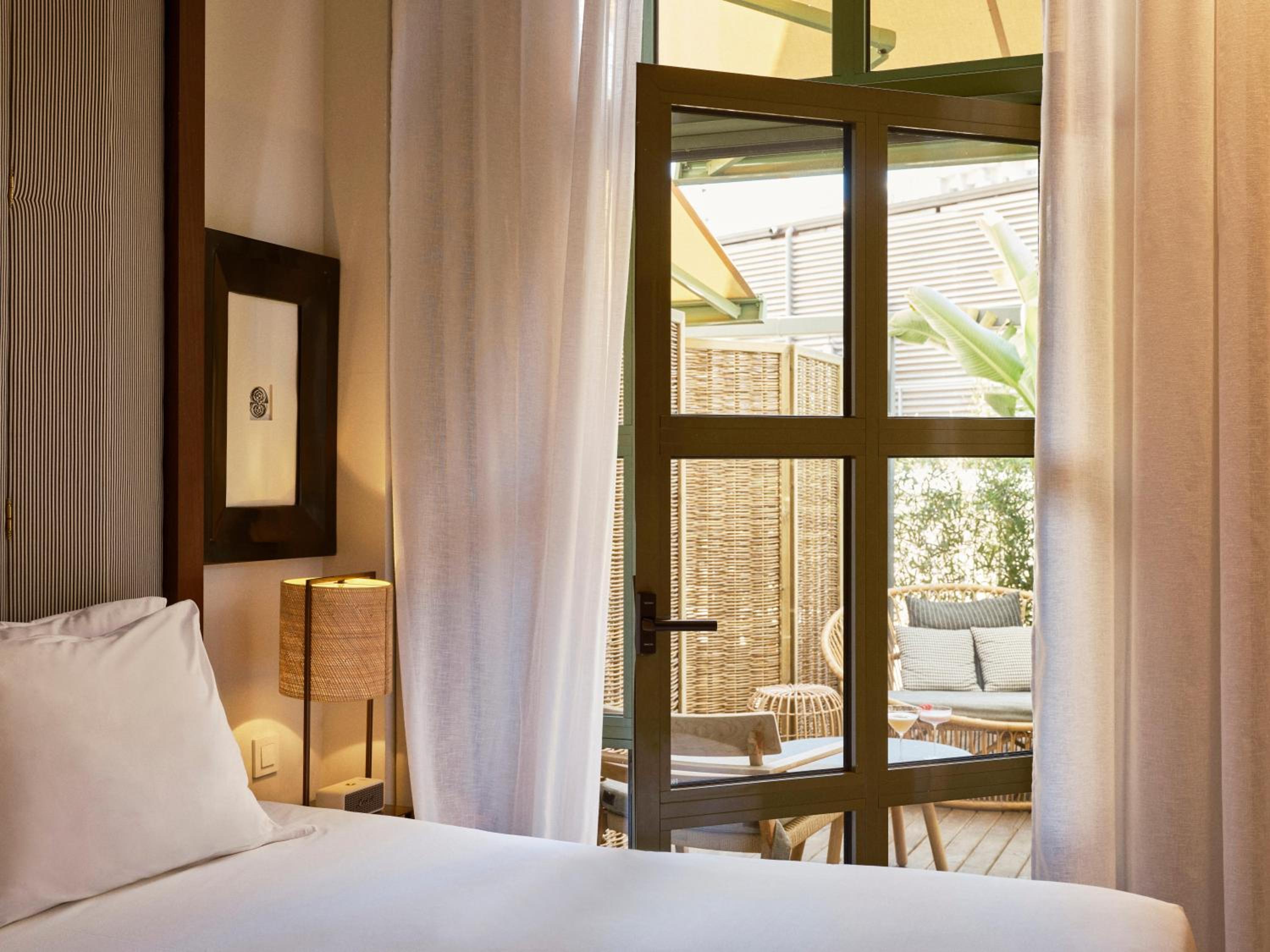 Double or Twin Room with Terrace