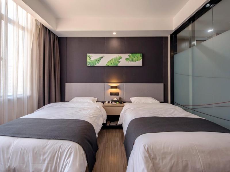 Comfort Twin Room photo 3