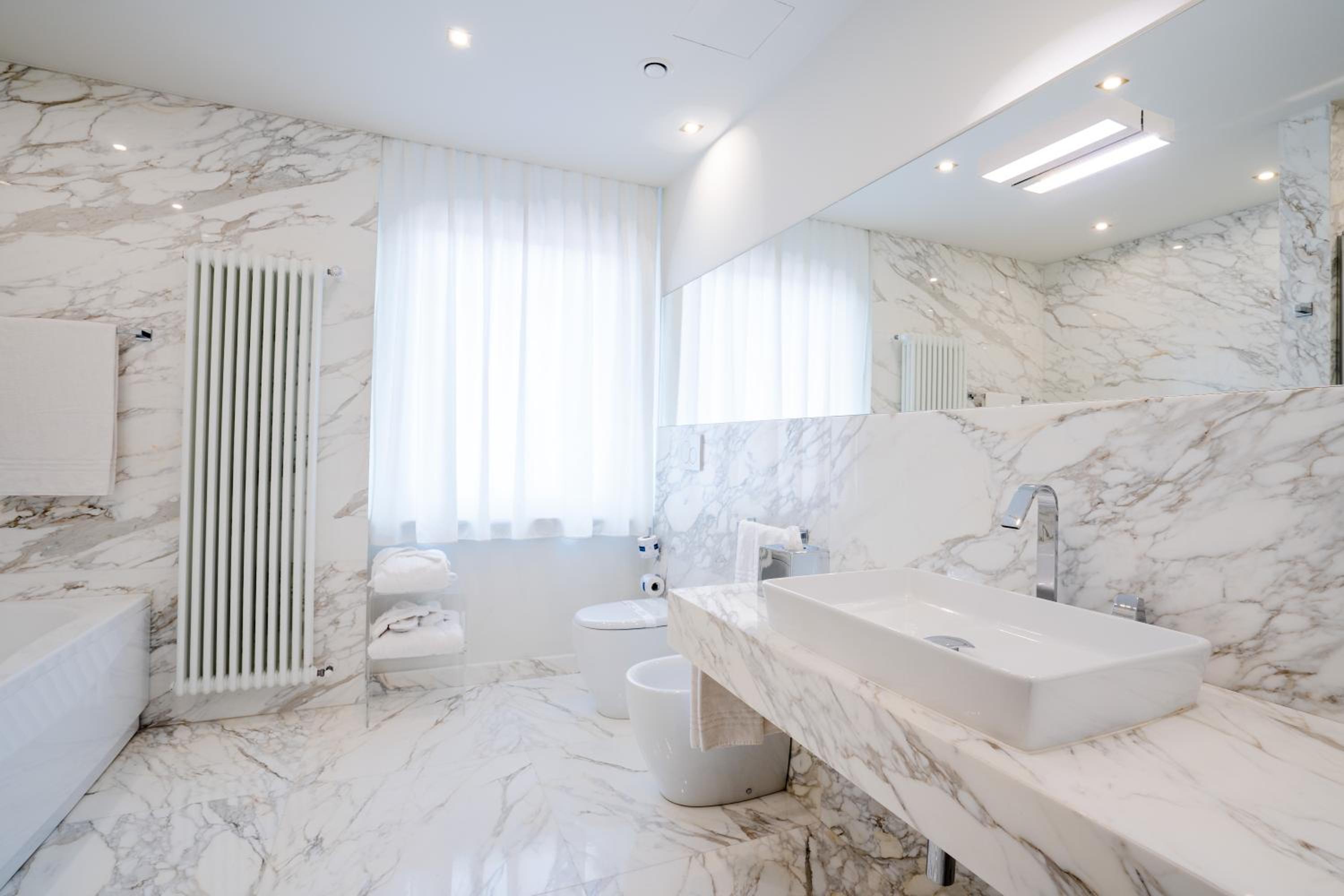 Junior Suite - Photo 9