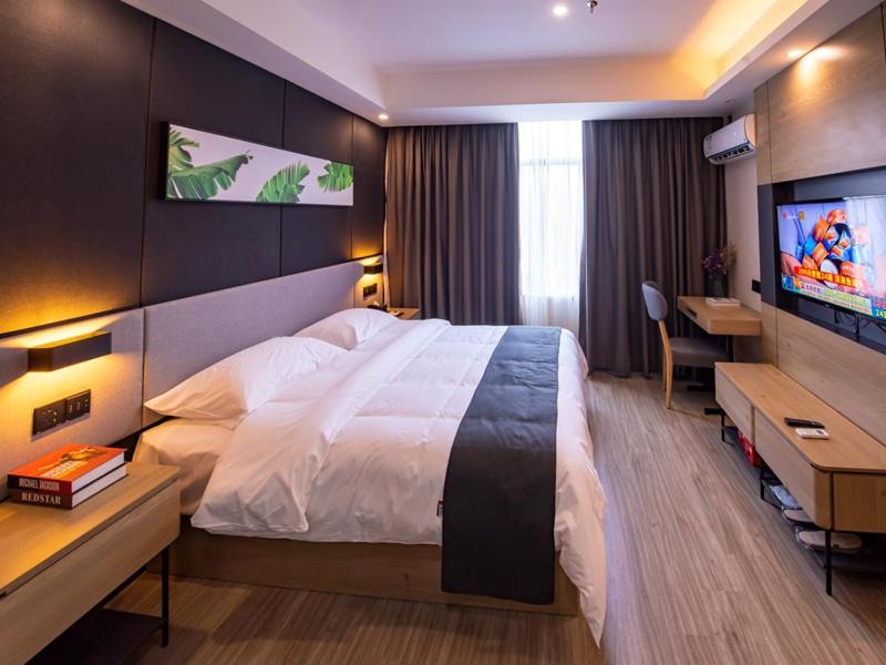 Selected Double Room photo 2