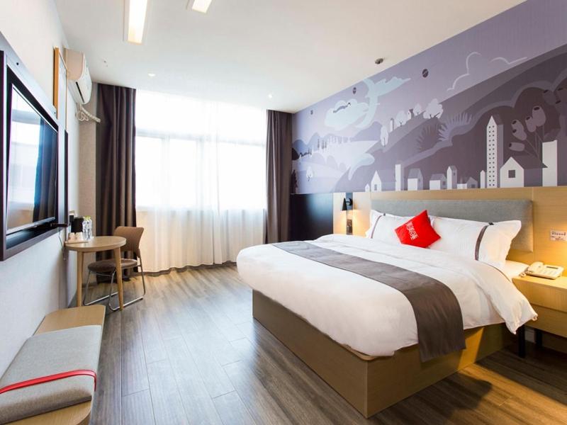 Mainland Chinese Citizens - Deluxe Double Room photo 1