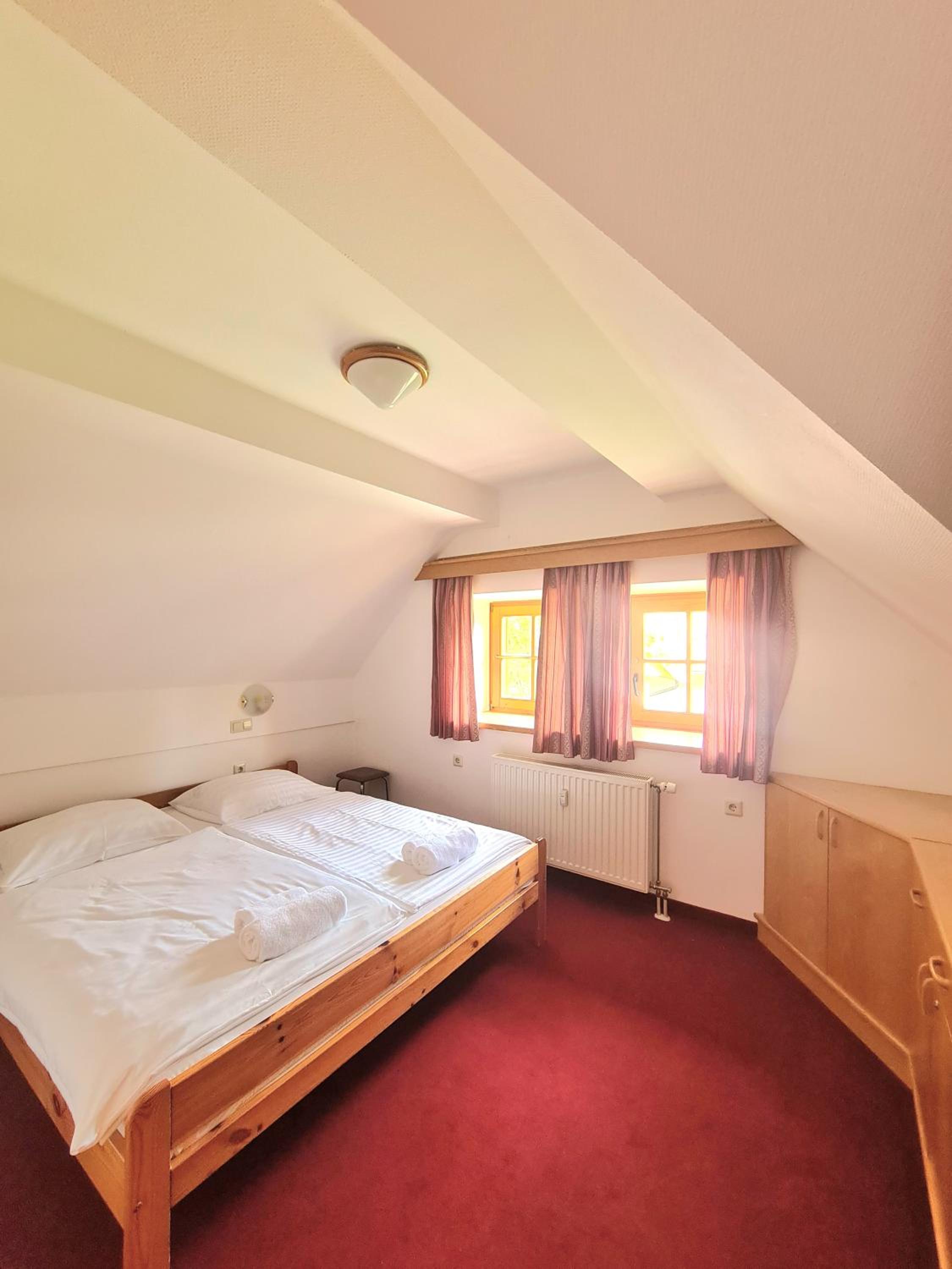One-Bedroom Apartment with Terrace photo 2