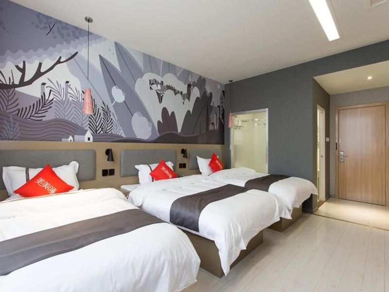Mainland Chinese Citizens - Triple Room photo 2