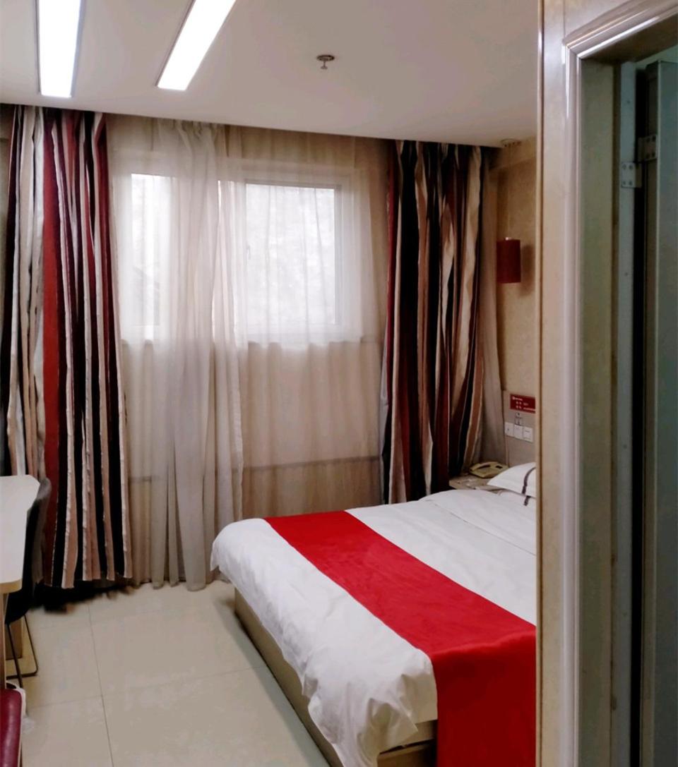 Mainland Chinese Citizens - Budget Double Room photo 3