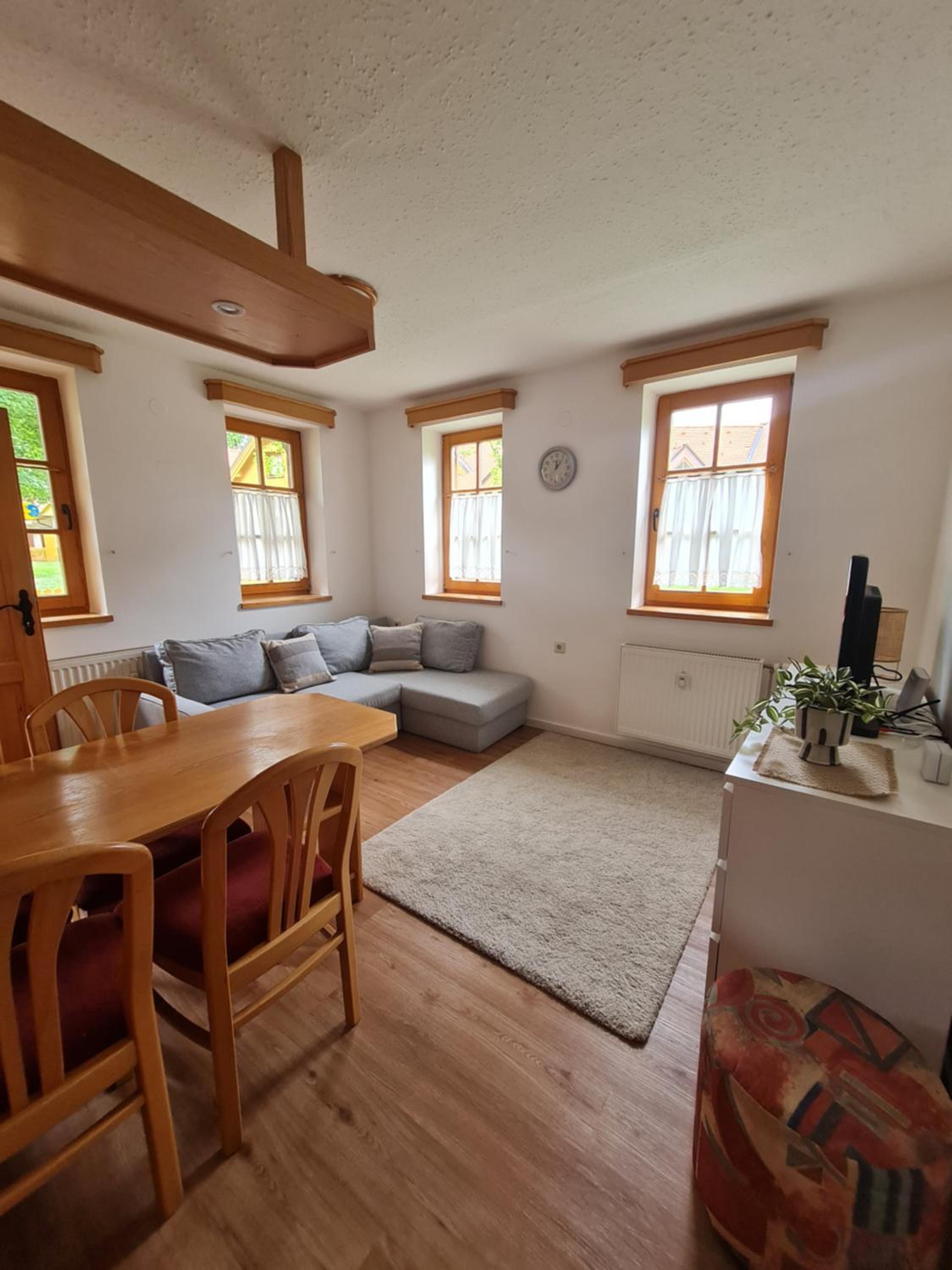 One-Bedroom Apartment with Terrace photo 1