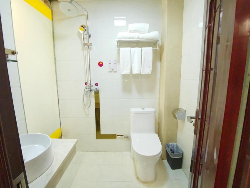 Deluxe Triple Room photo 2