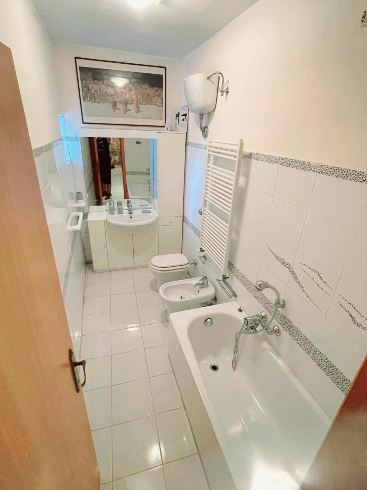 Two-Bedroom House photo 3