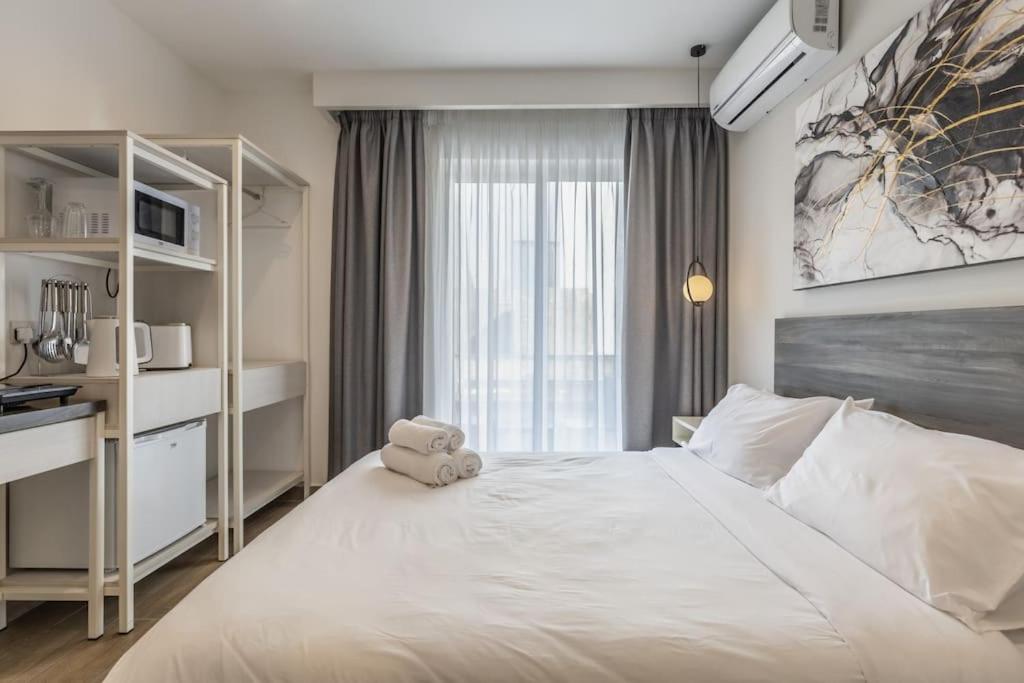 Studio Apartment photo 3