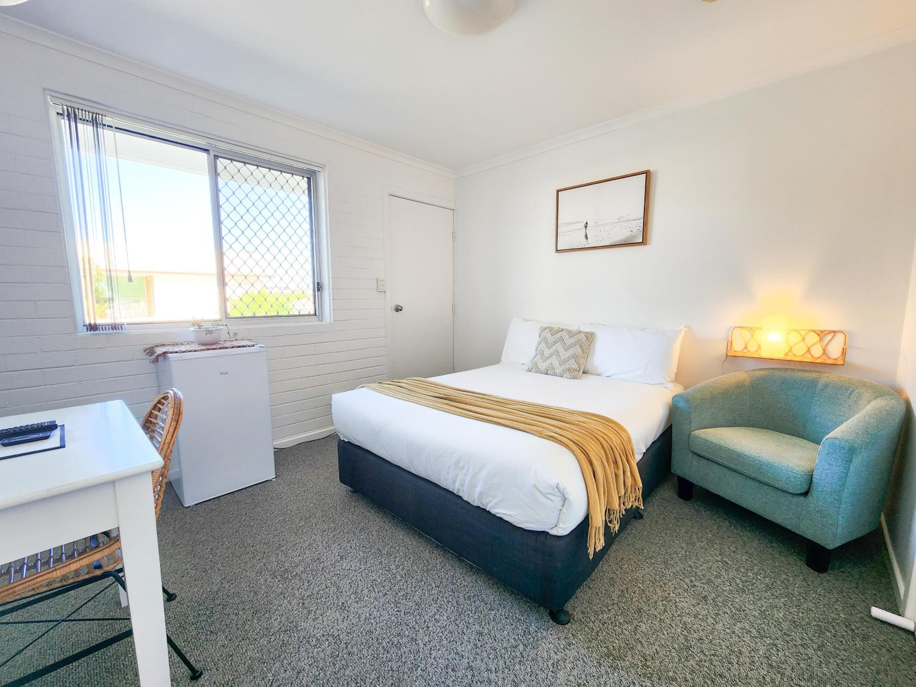 Ground Floor Double Room - Photo 9