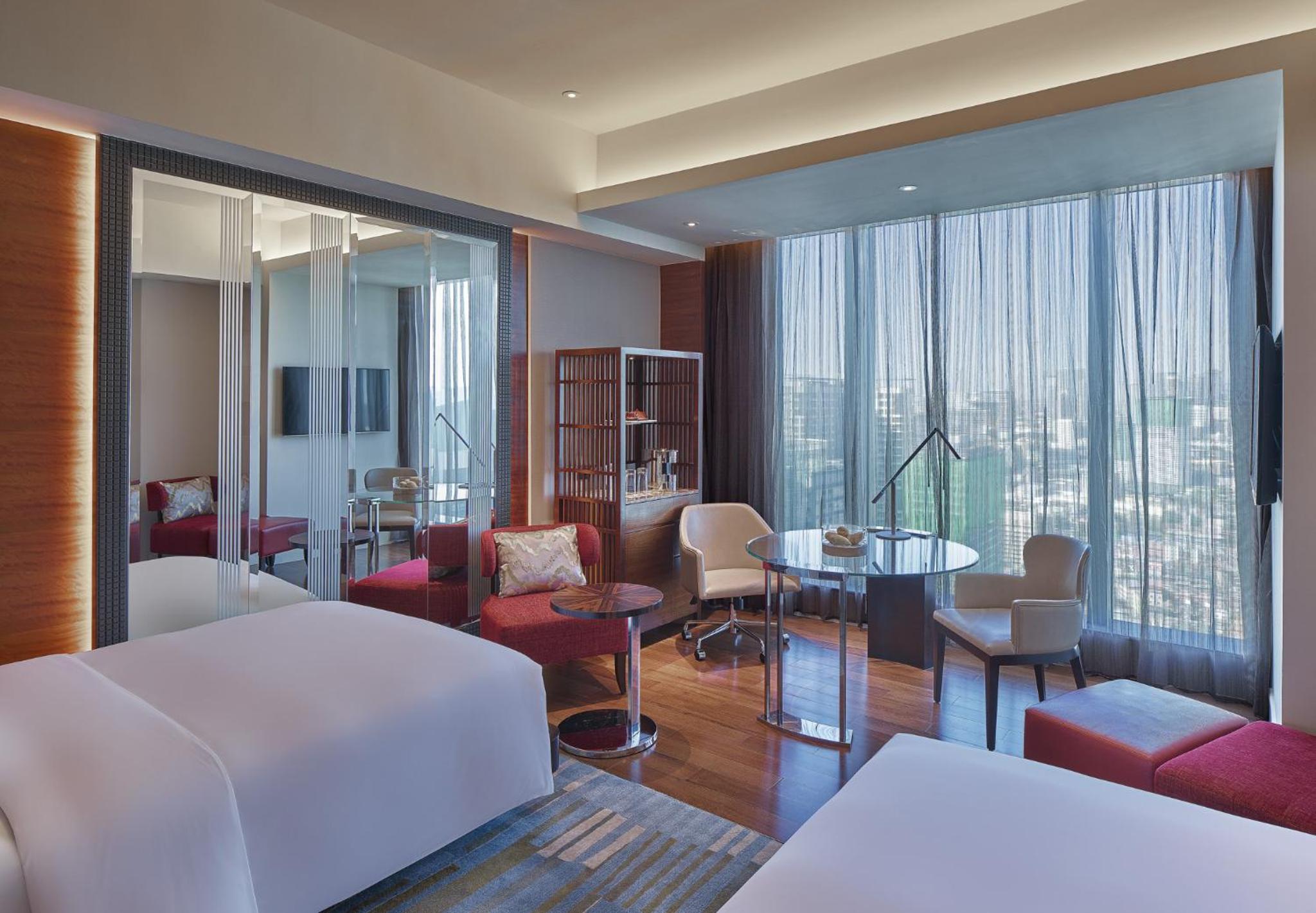 Two-Bedroom Grand Suite Two-Bedroom Grand Suite