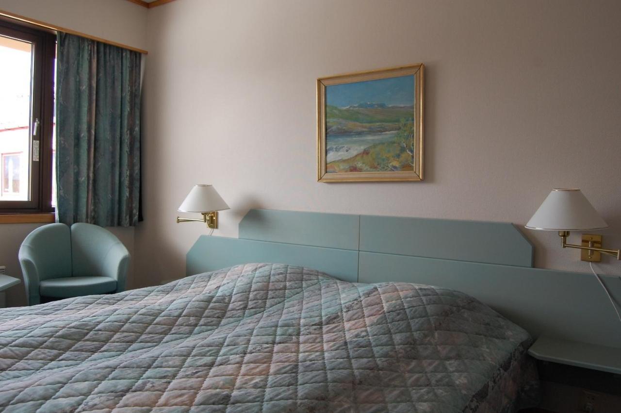 Double or Twin Room - Photo 4