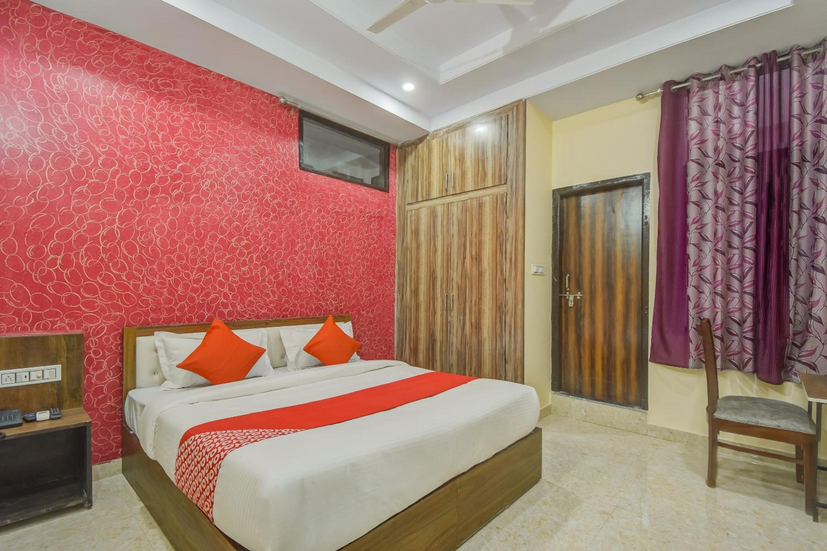 Standard Double Room - Photo 6