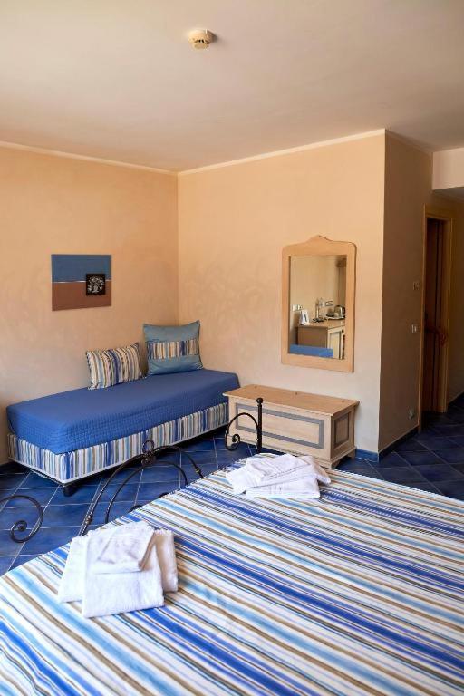 Deluxe Double Room - Photo 1