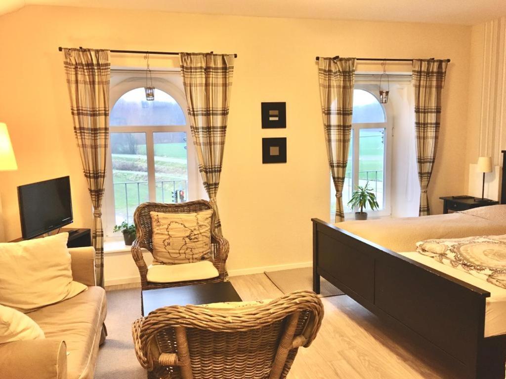 Double Room with Private Bathroom photo 2
