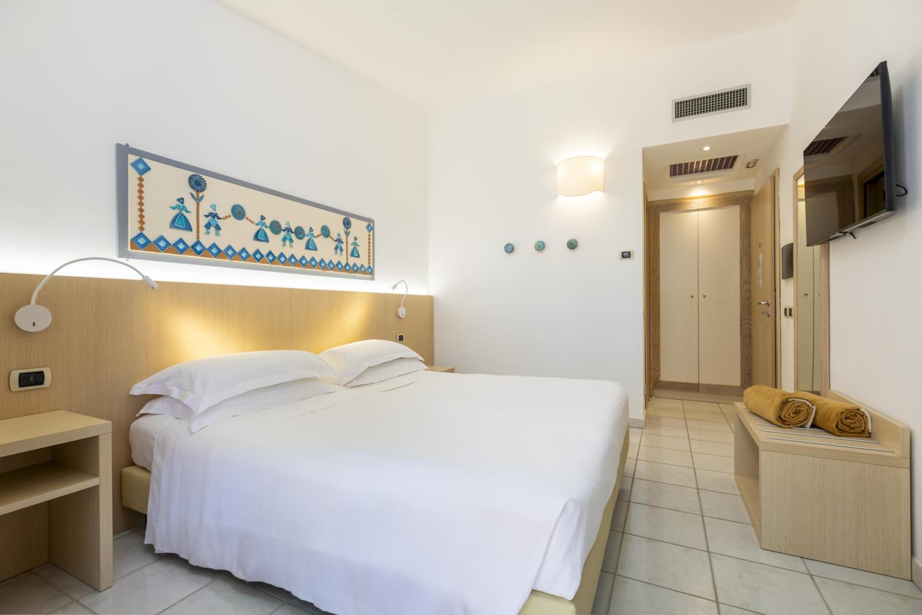 Classic Room with Balcony photo 3