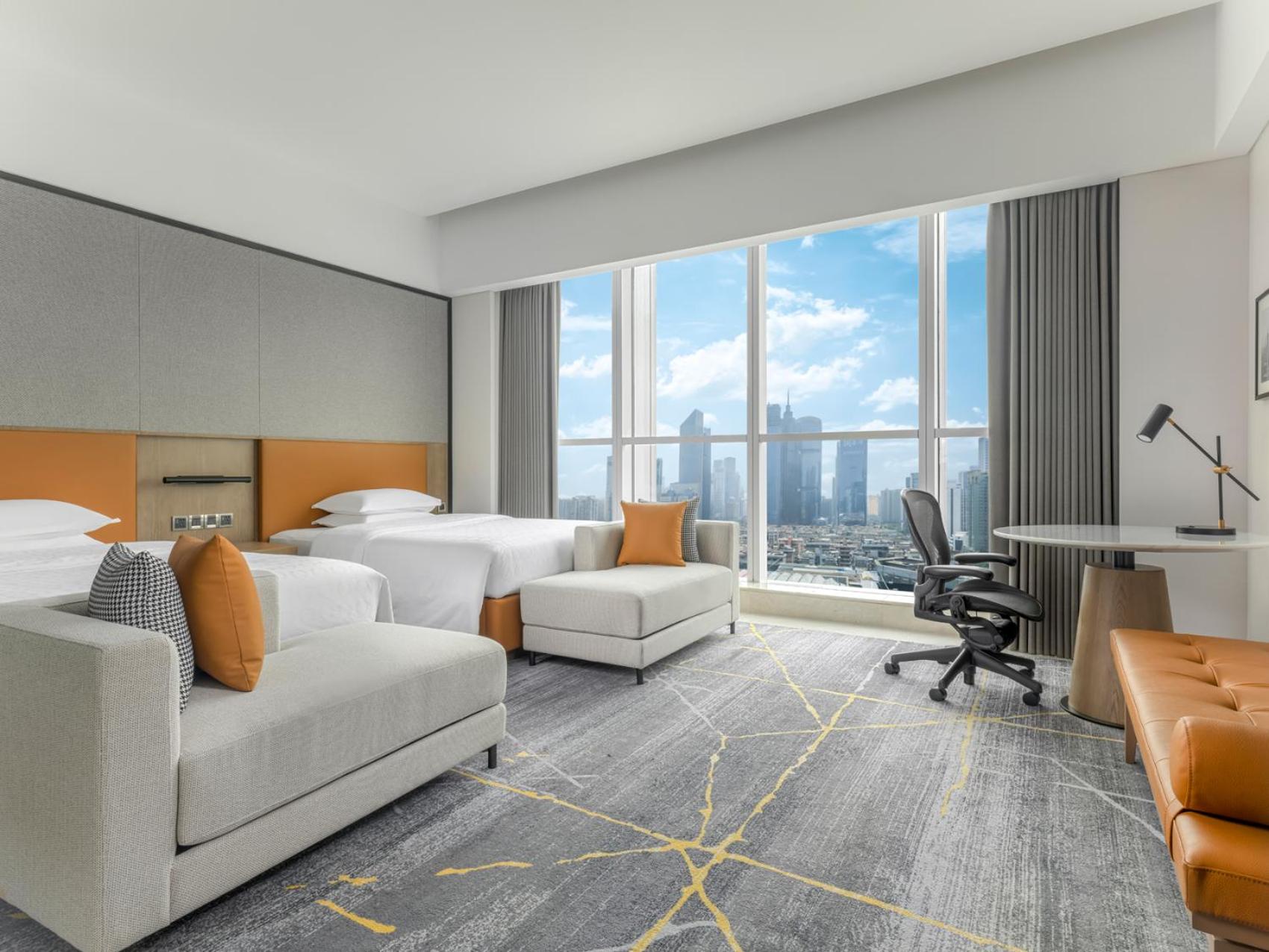 Deluxe Twin Room with Club Lounge Access - Photo 1