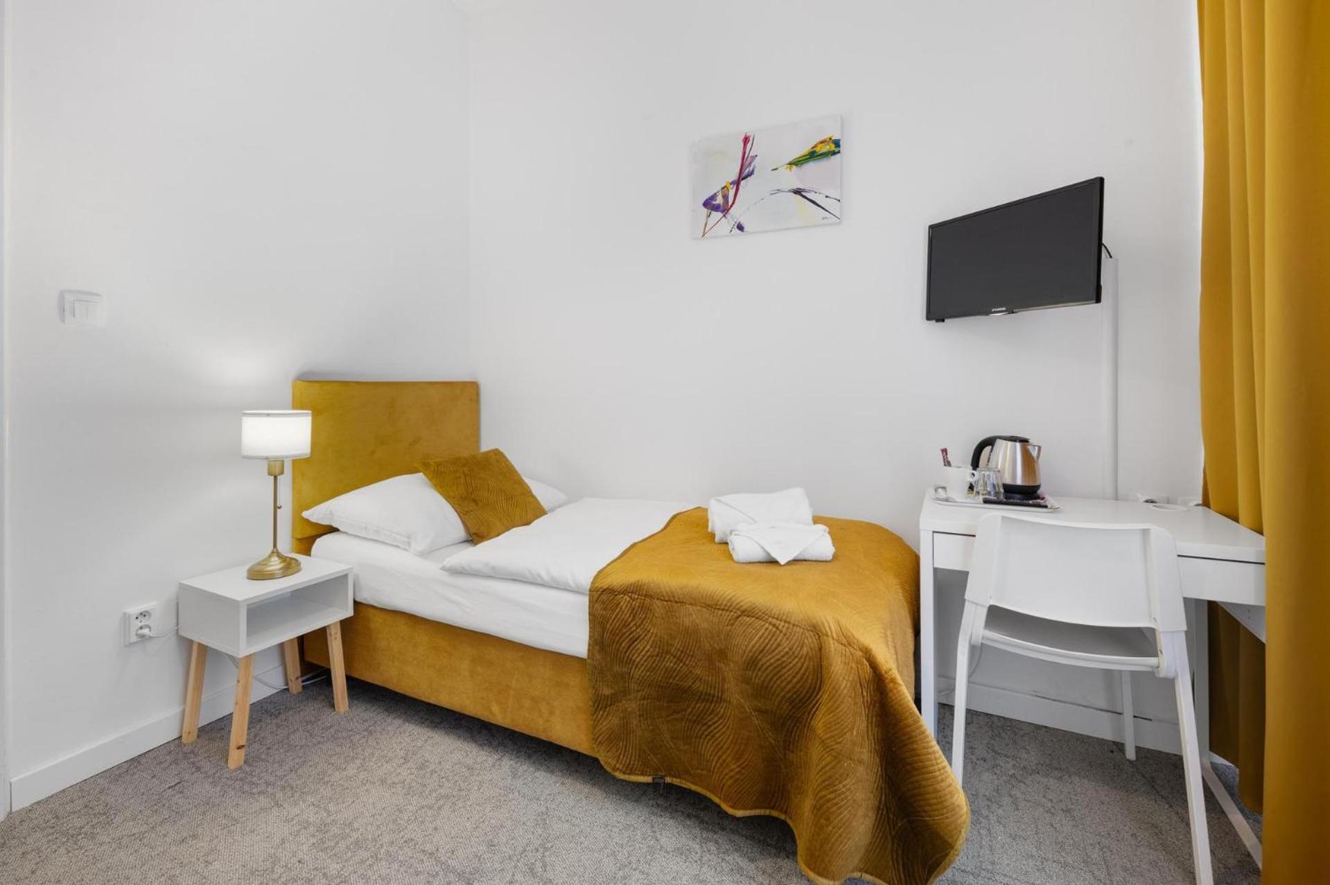 Single Room photo 2