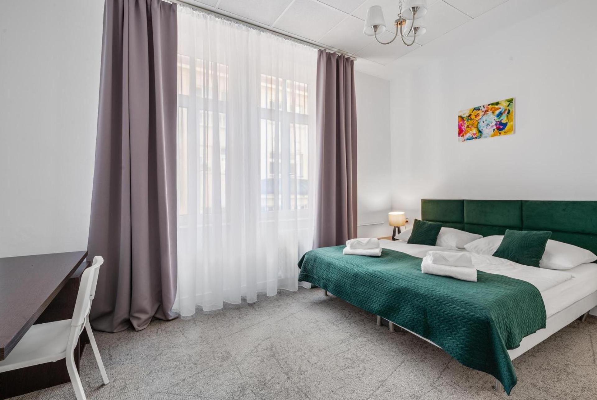 Quadruple Room - Photo 7
